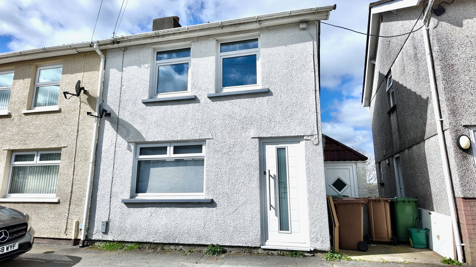 Semi Detached House for sale in Blackwood, Pencoed Avenue, Cefn Fforest, NP12