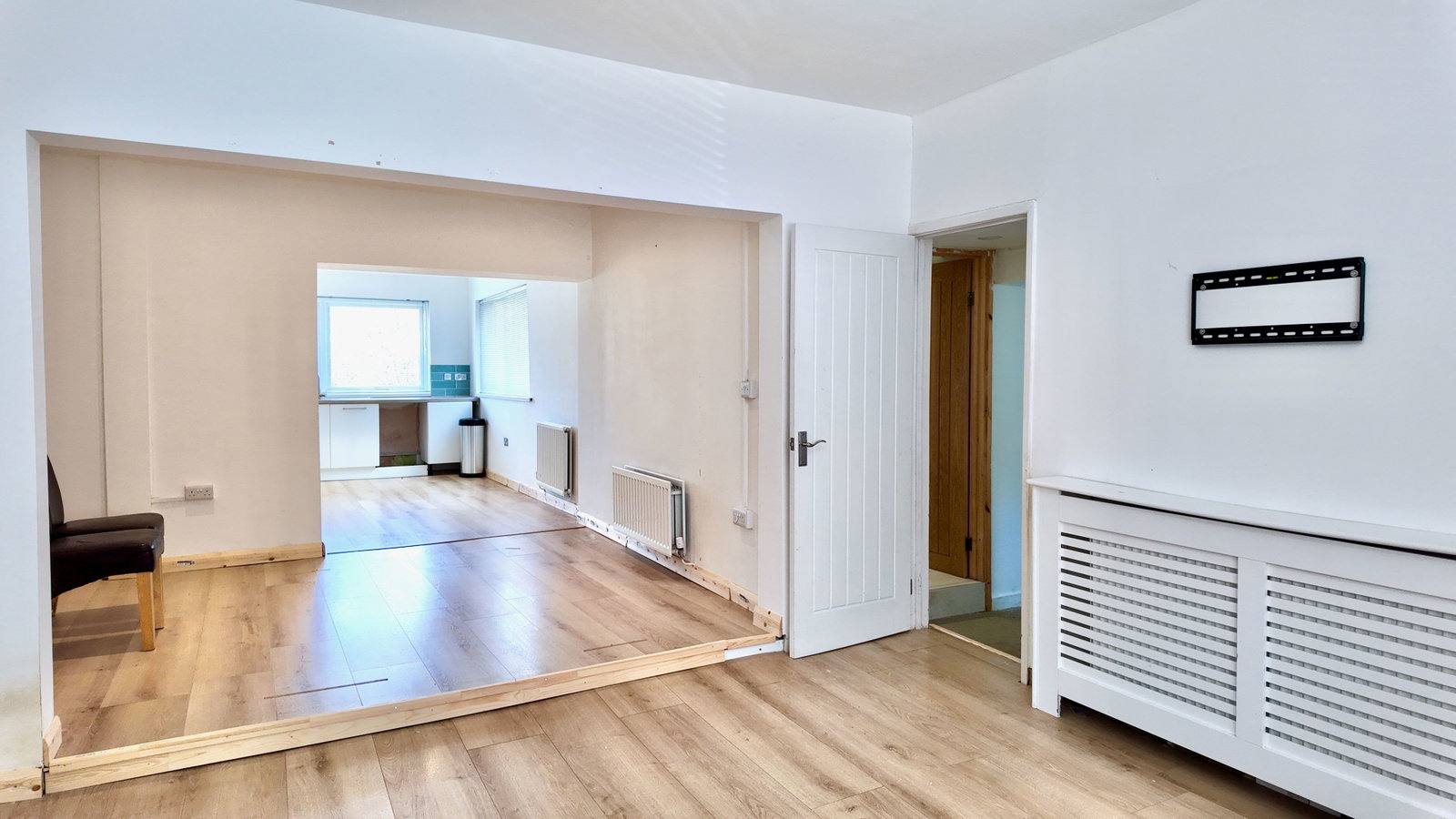 Semi Detached House in Blackwood 2