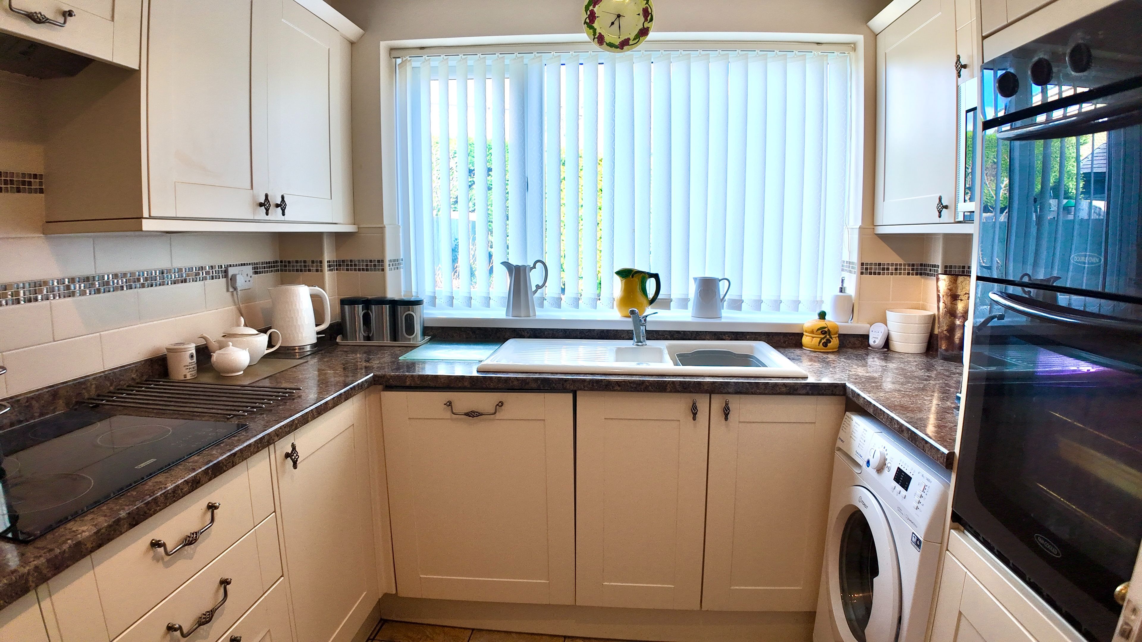 Detached House for sale in Blackwood, Forest Hill, Pontllanfraith, NP12, 1416 m²