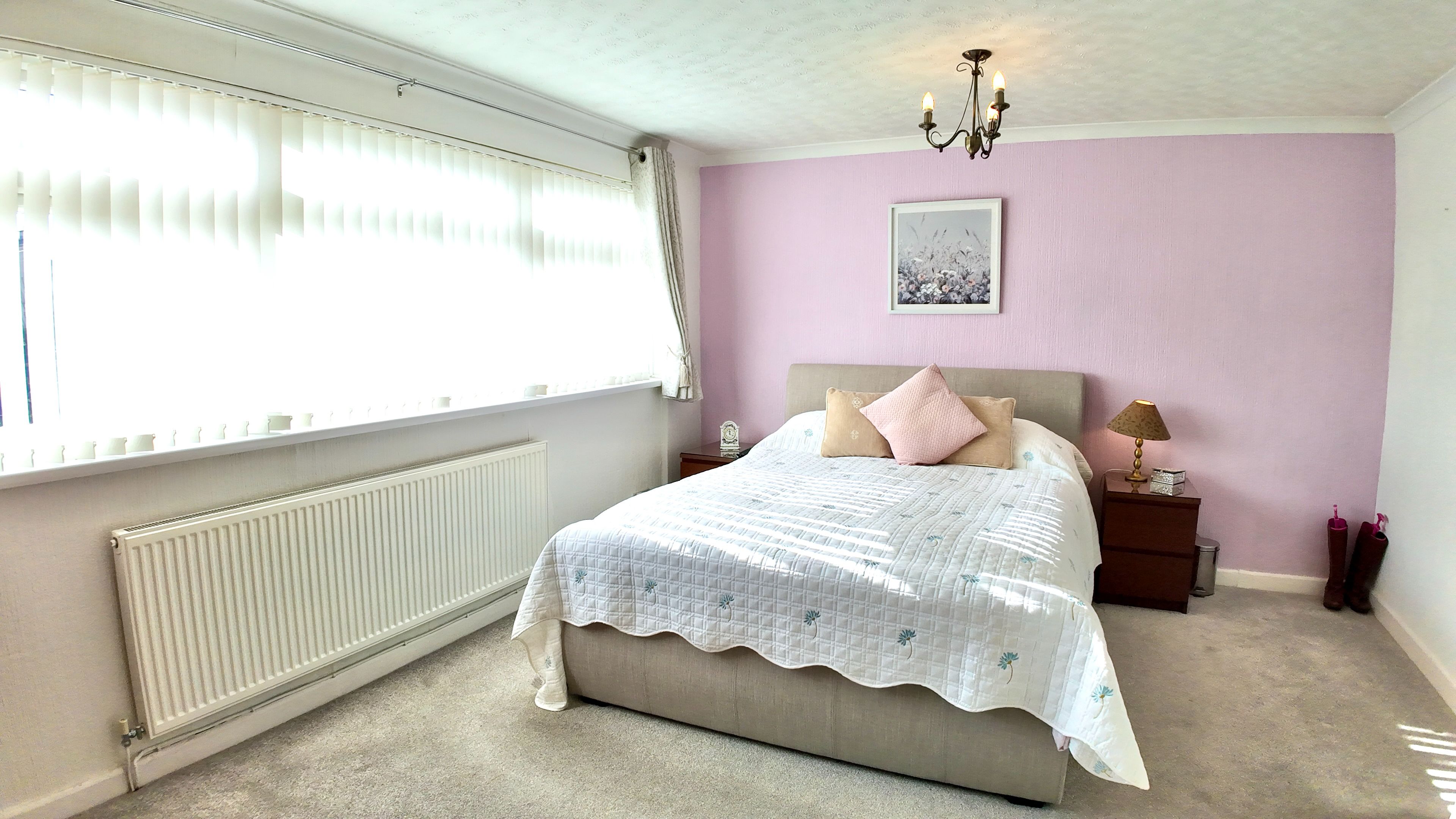 Detached House for sale in Blackwood, Forest Hill, Pontllanfraith, NP12, 1416 m²