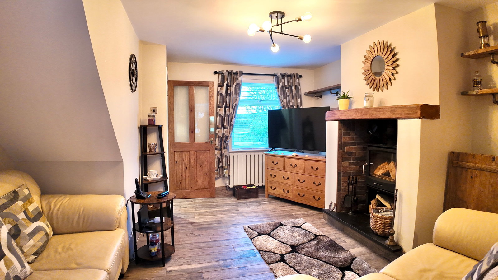 Semi Detached House in Tredegar 2