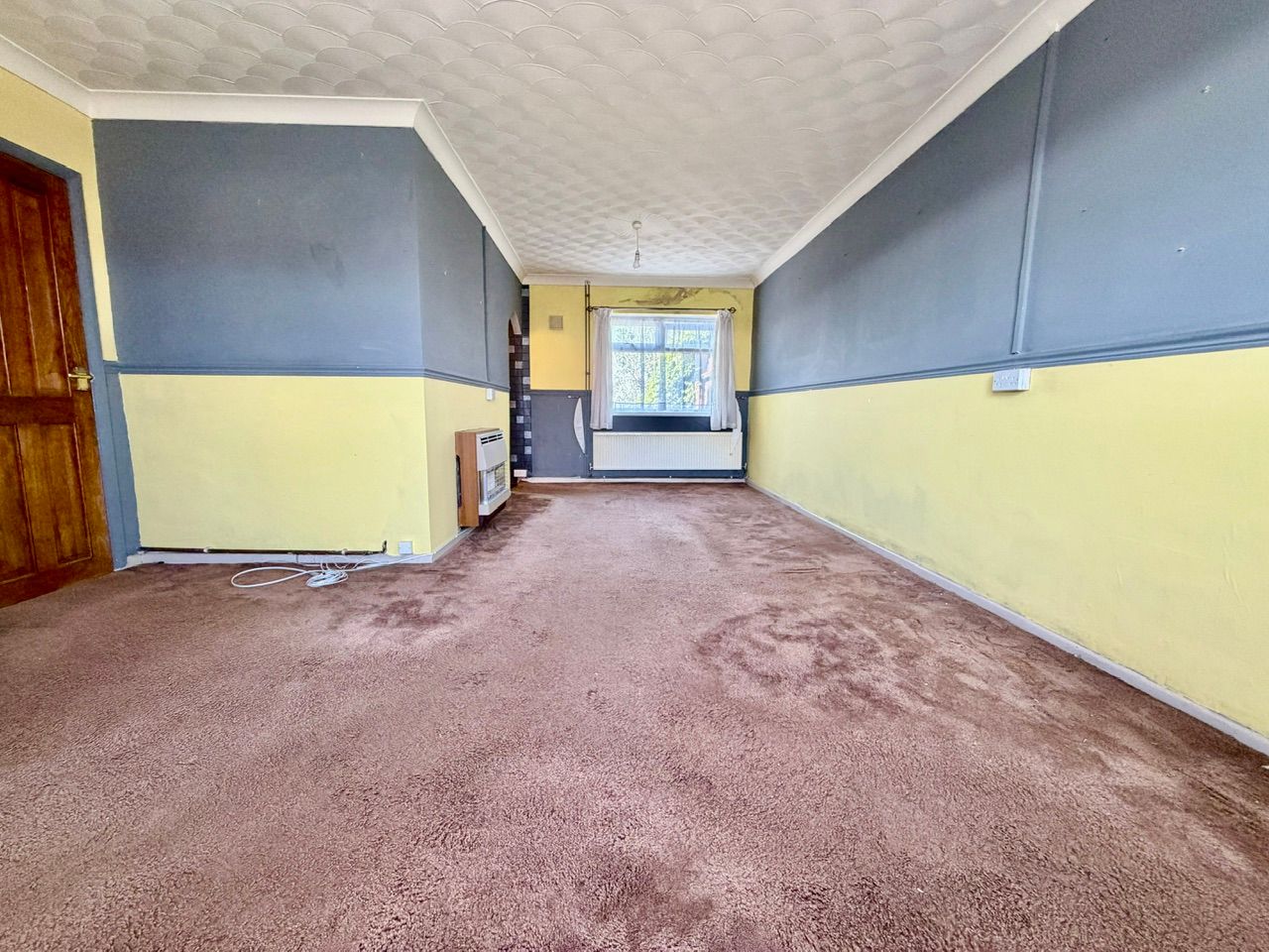 Terraced House in Blackwood 2