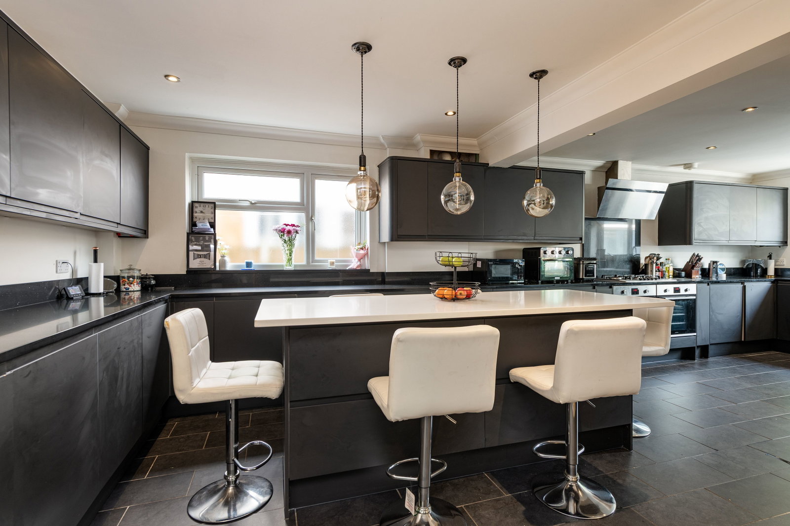 Detached House in Sheerness