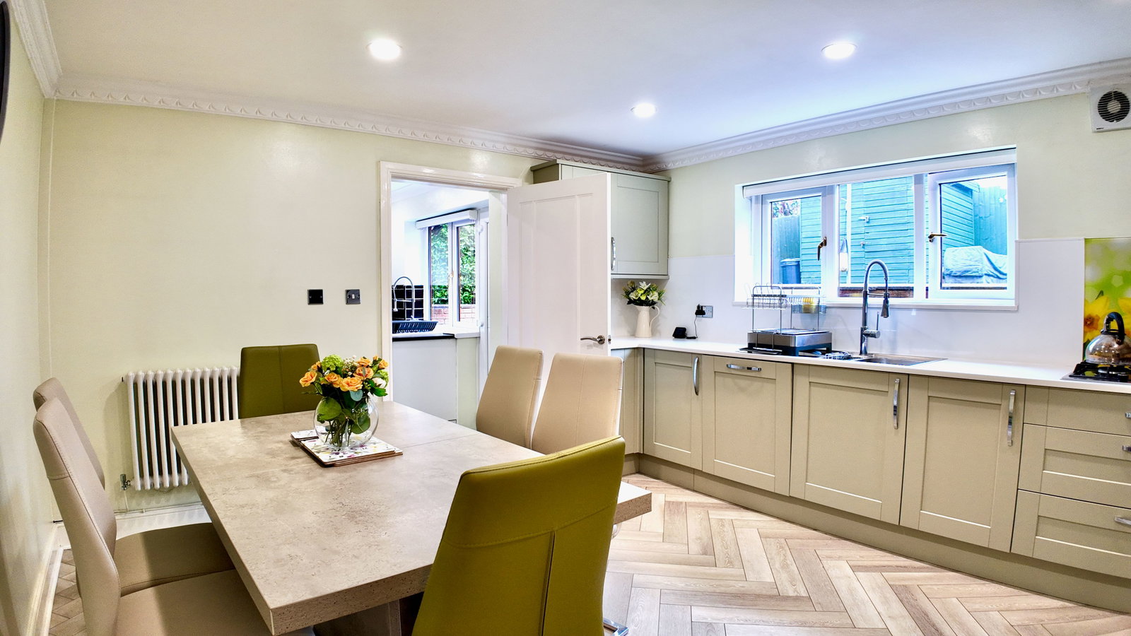 Detached House for sale in Blackwood, Cwmalsie Lane, Pontllanfraith, NP12, 700 m²