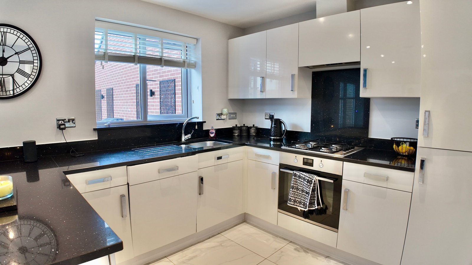 Detached House for sale in Blackwood, Cae'r Delyn, Oakdale, NP12