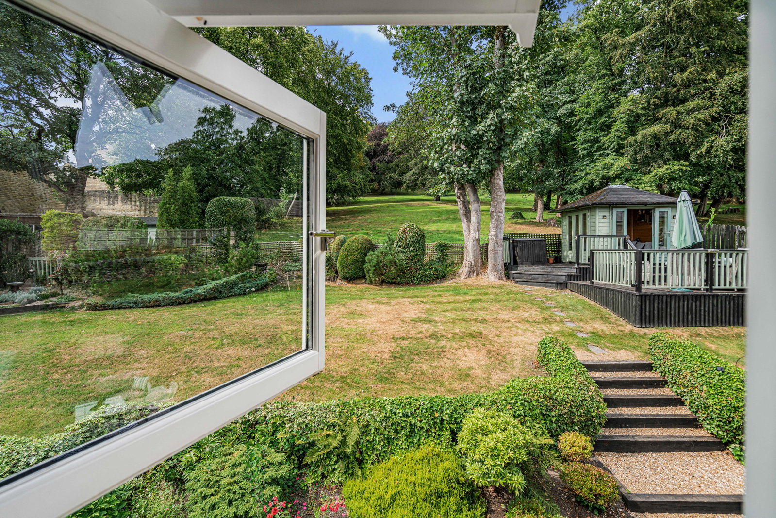 Detached House in Sowerby Bridge