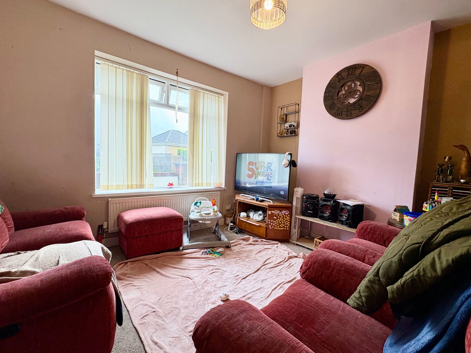Terraced House for sale in Blackwood, Twynyffald Road, Blackwood, NP12, 958 m²