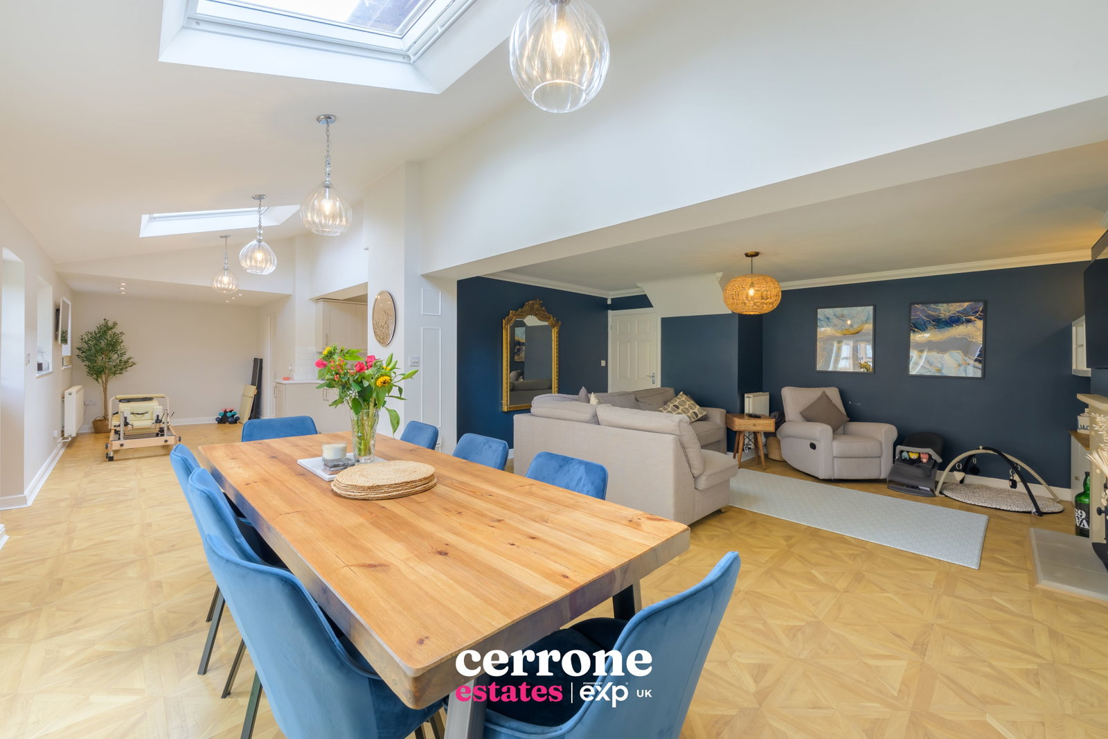 Detached House for sale in Bromsgrove, Willow Road, Bromsgrove, B61 8PL, 1718 m²