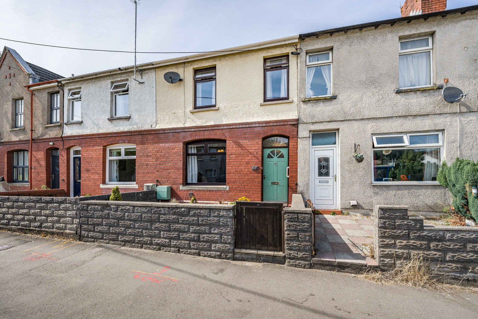 Terraced House in Pontyclun