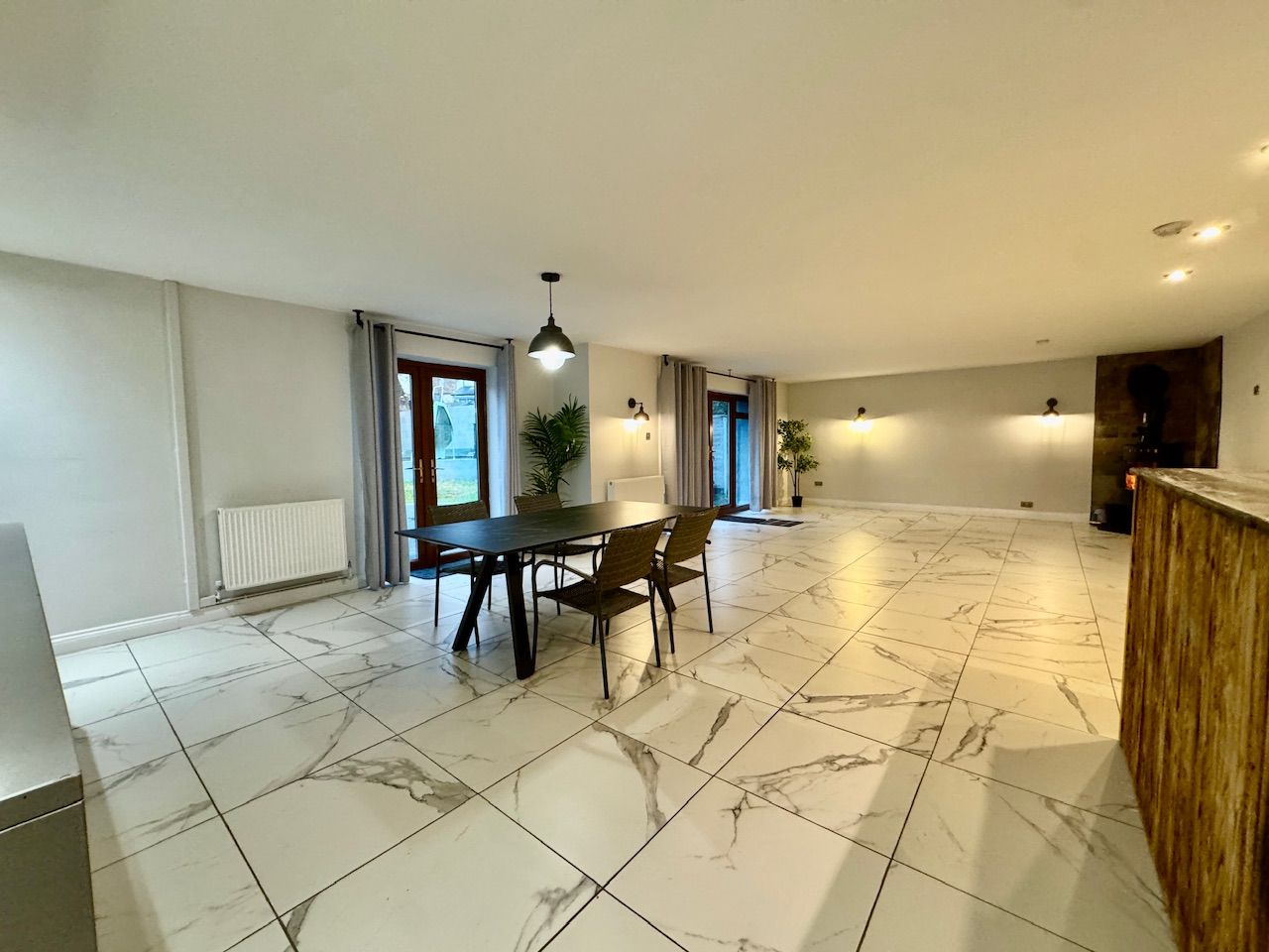 Detached House for sale in Pontypool, Fairfield, Penperlleni, NP4, 2411 m²