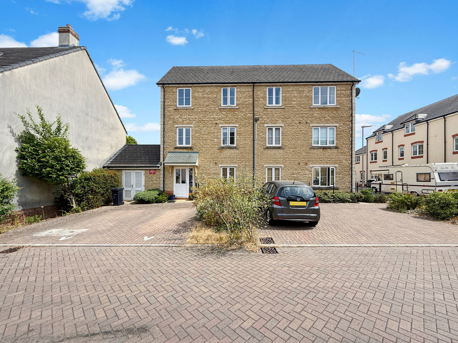 Flat in Calne