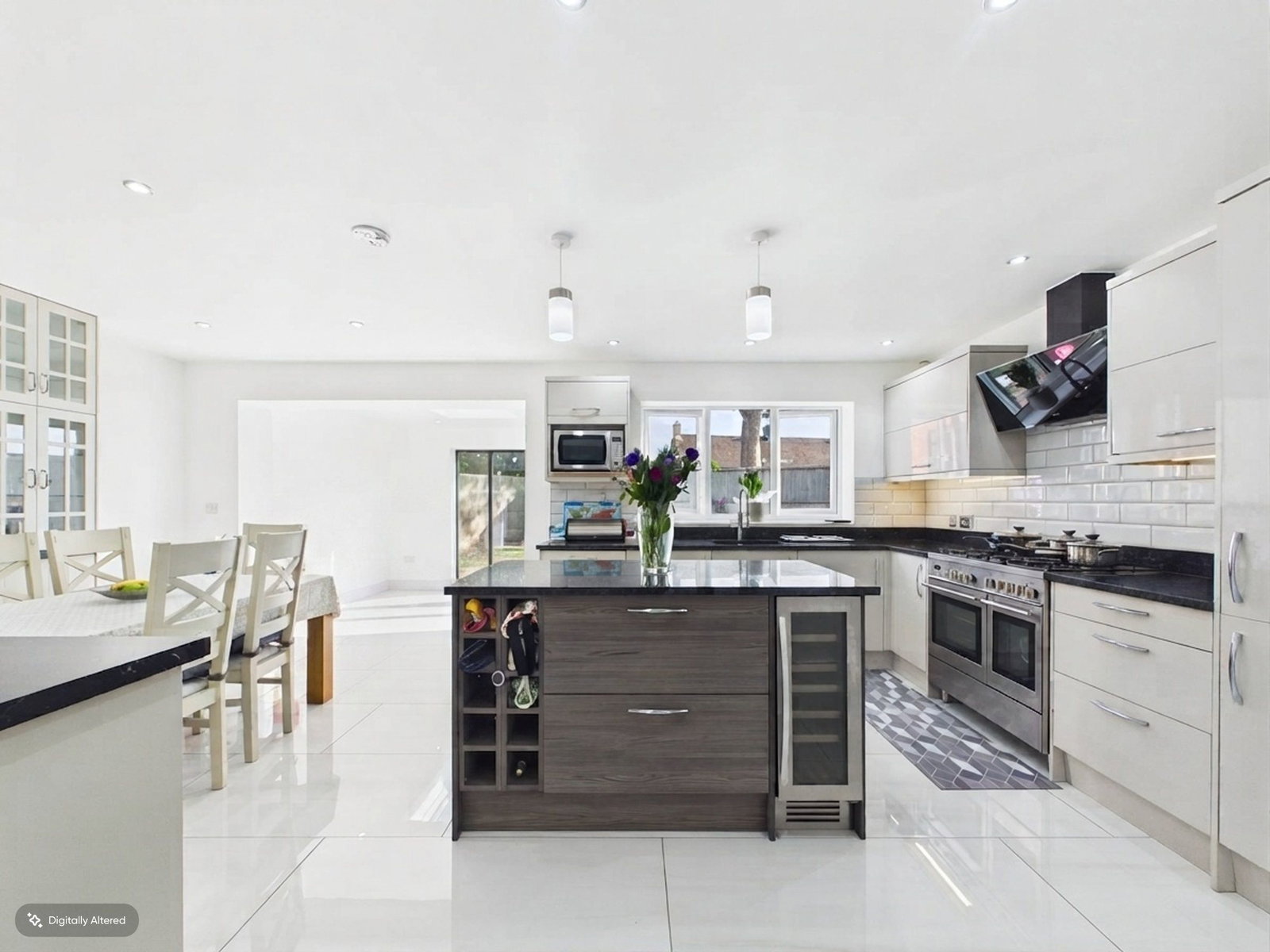 Detached House in Newport