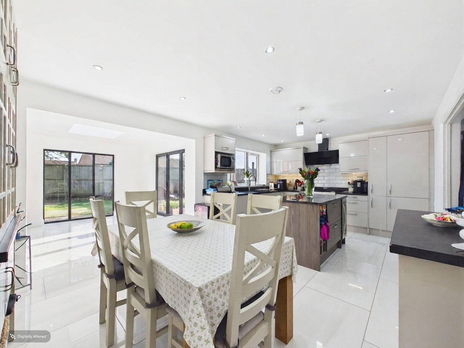 Detached House in Newport