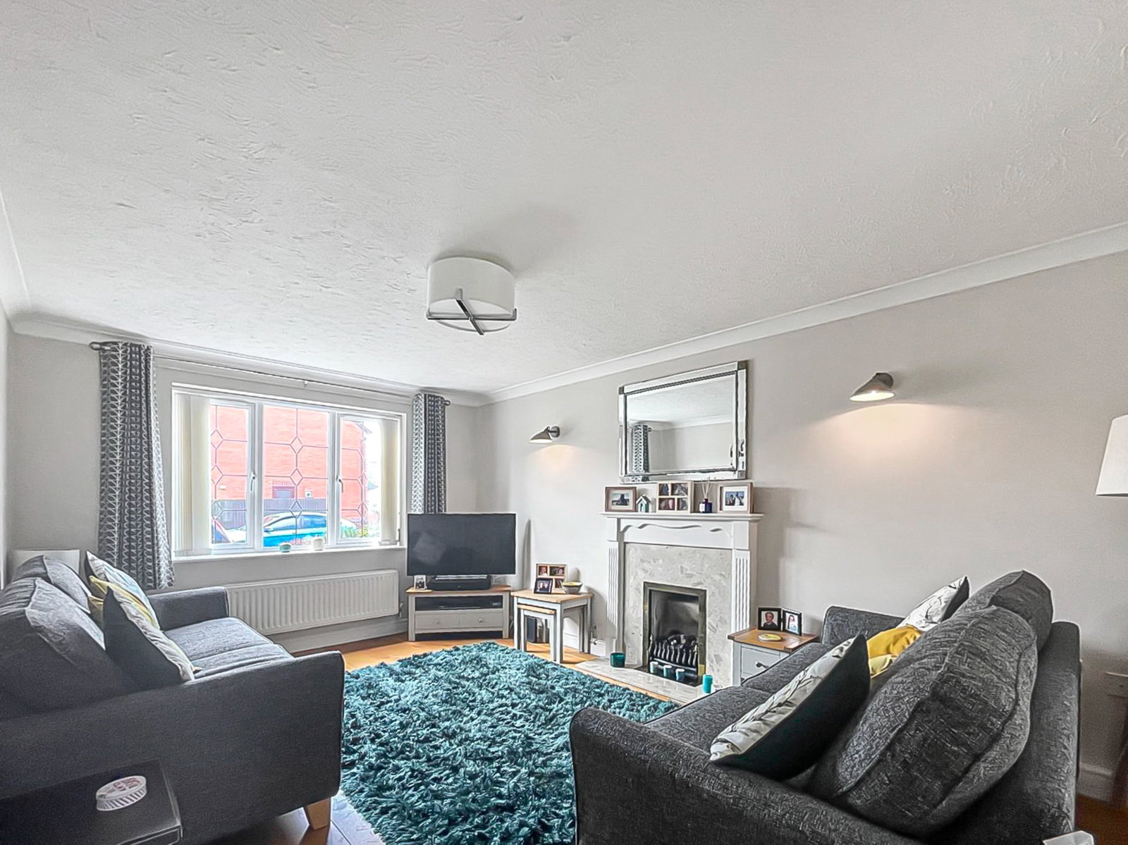 Detached House for sale in Gloucester, Nene Close, Quedgeley, Gloucester, GL2 4NT