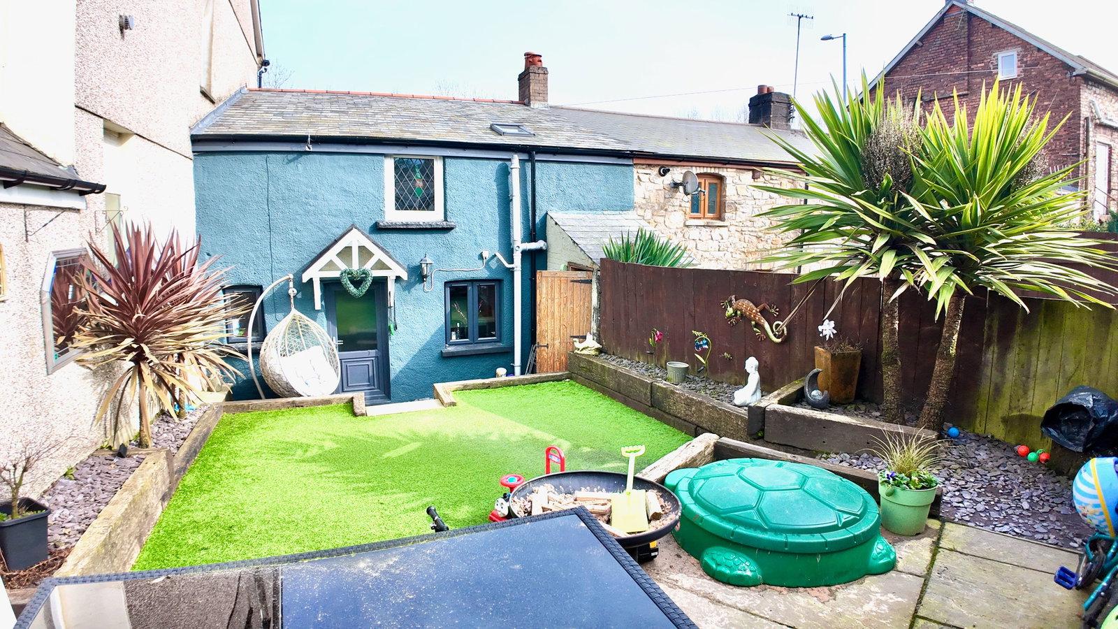 Terraced House for sale in Pontypool, St. Lukes Road, Pontnewynydd, NP4, 786 m²