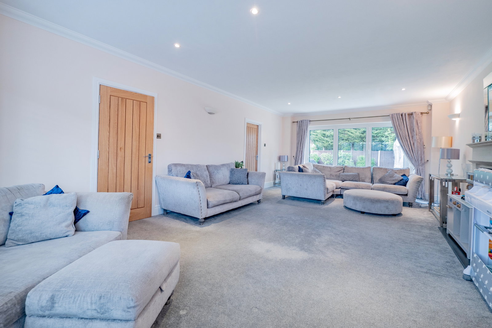 Detached House in Bromley
