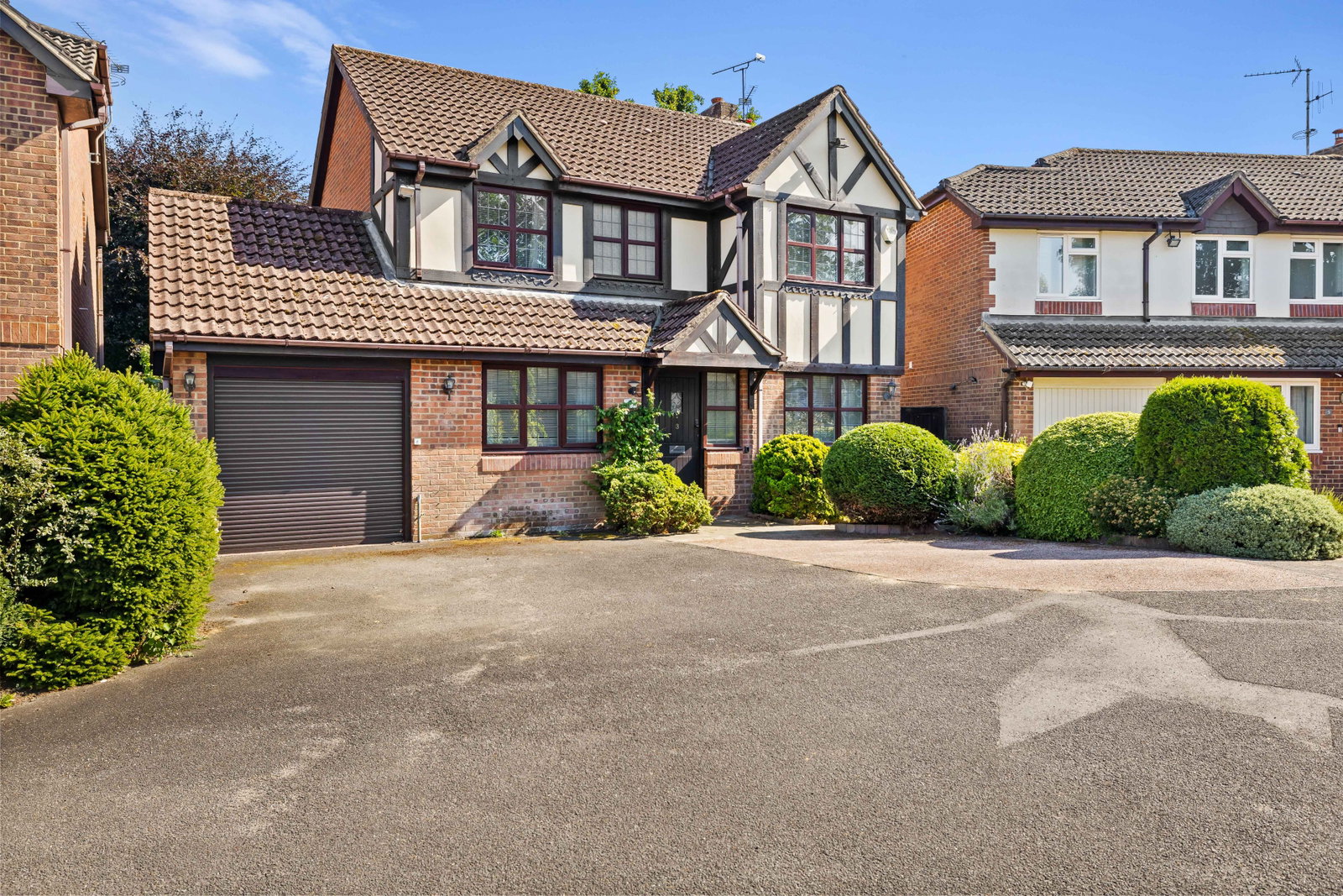 Detached House in East Grinstead
