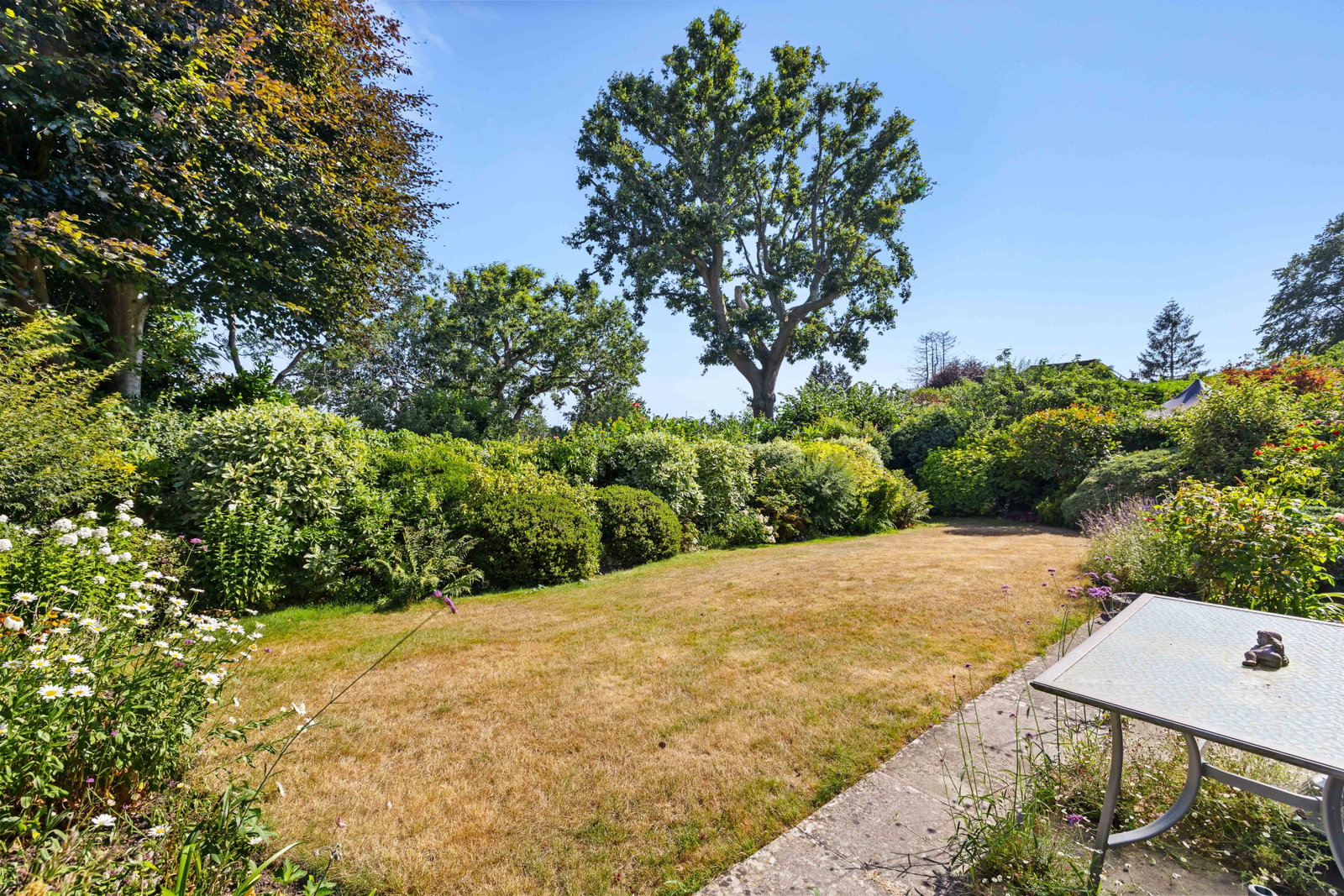 Detached House in East Grinstead