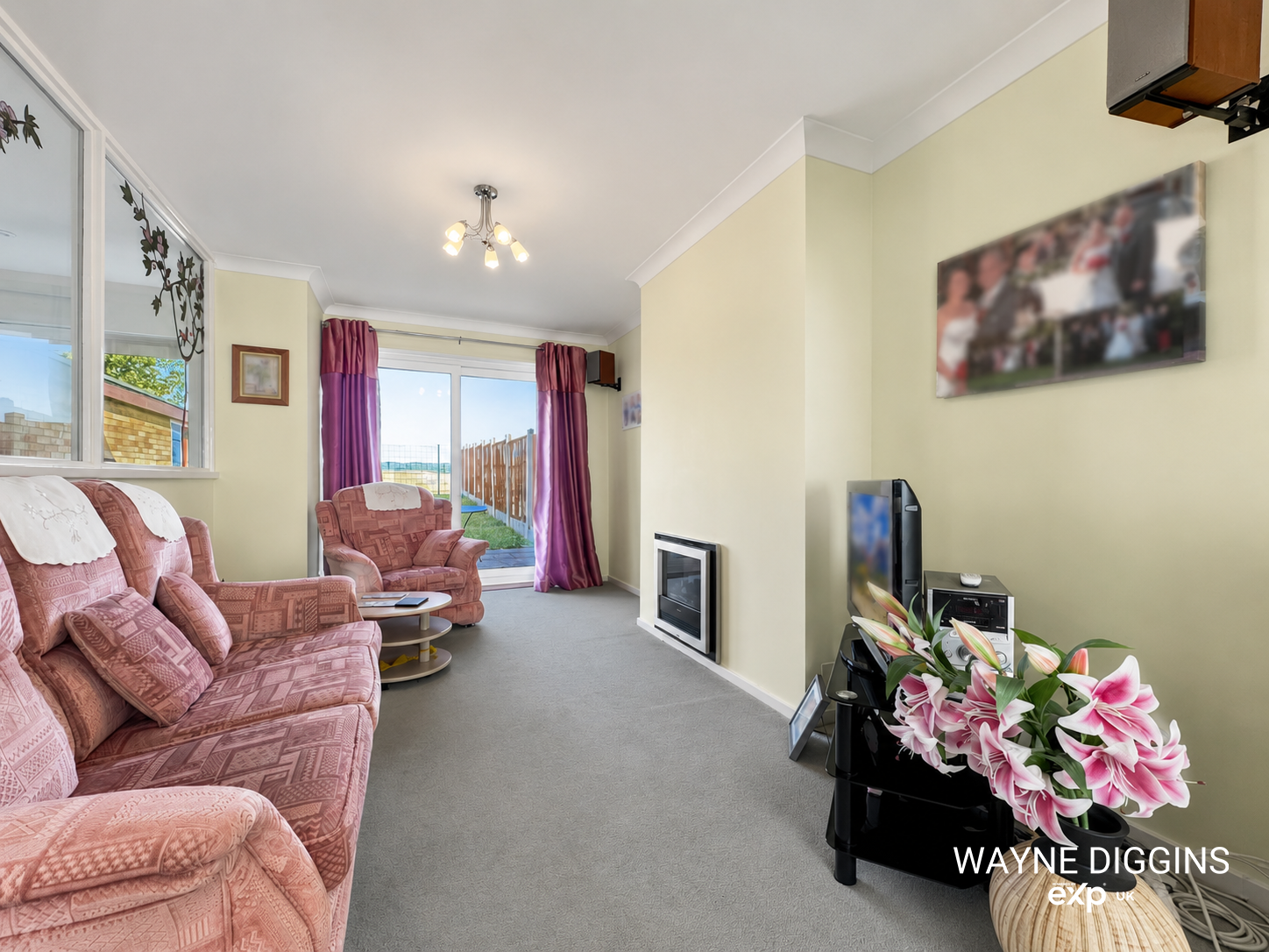 Semi Detached House in Stanford-le-hope