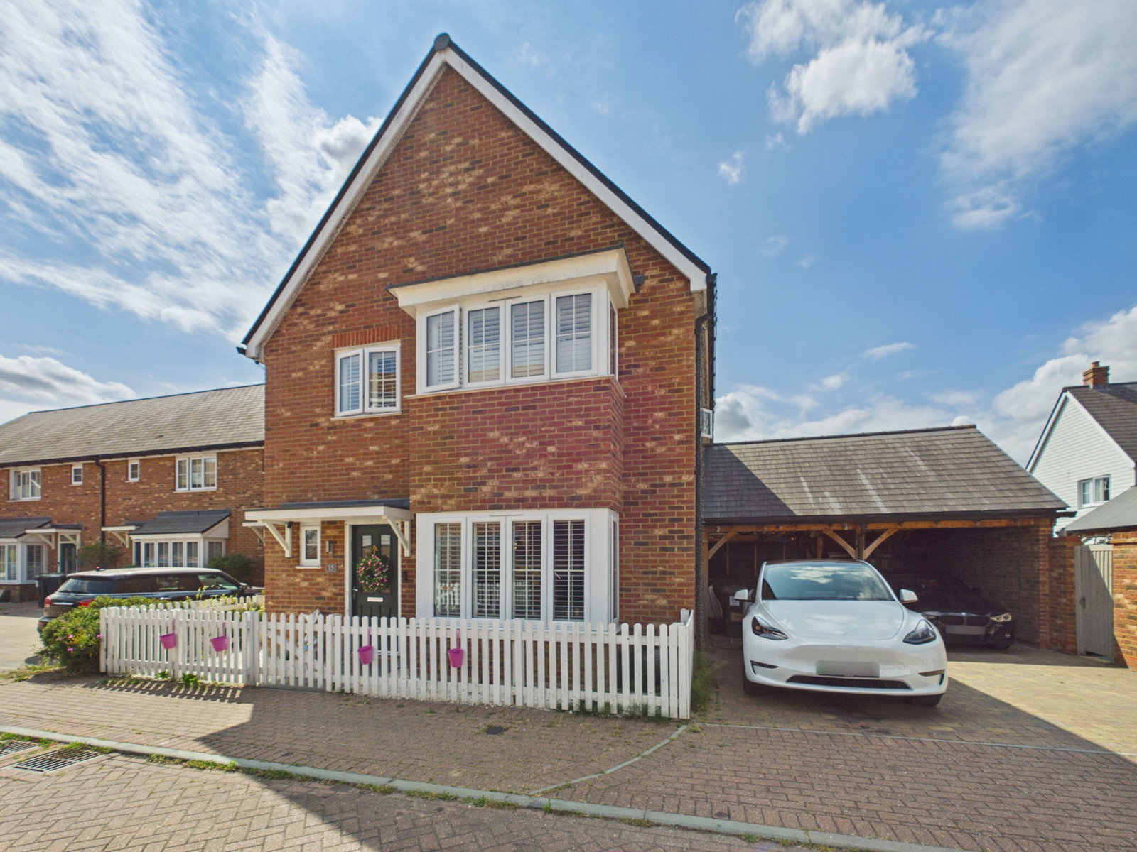 Detached House in Rochester