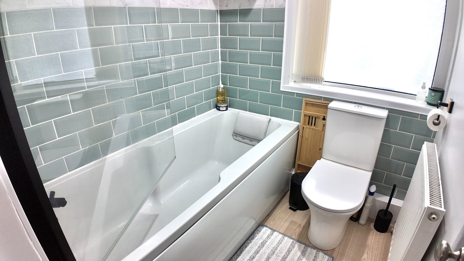 Semi Detached House for sale in Blackwood, The Avenue, Wyllie, NP12, 969 m²