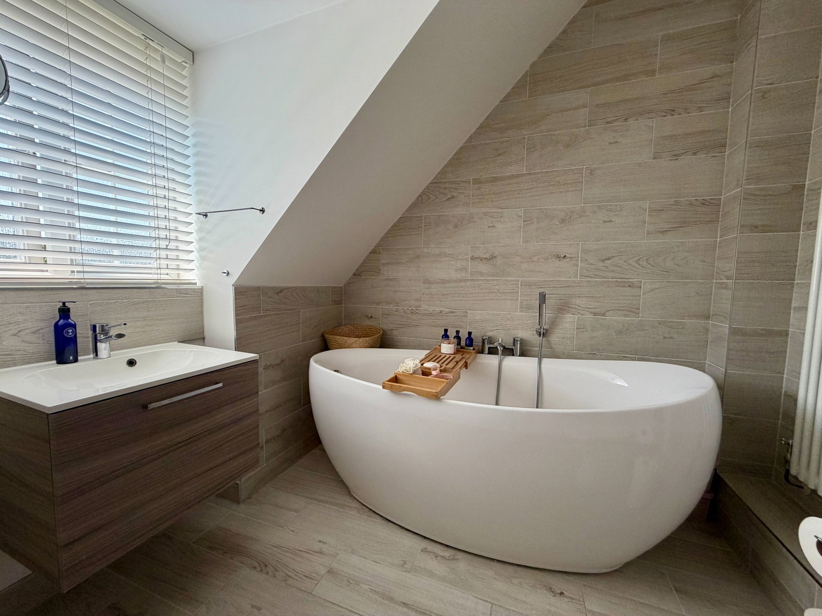 Terraced House for sale in Newport, Mill Court, Crumlin, NP11, 1173 m²