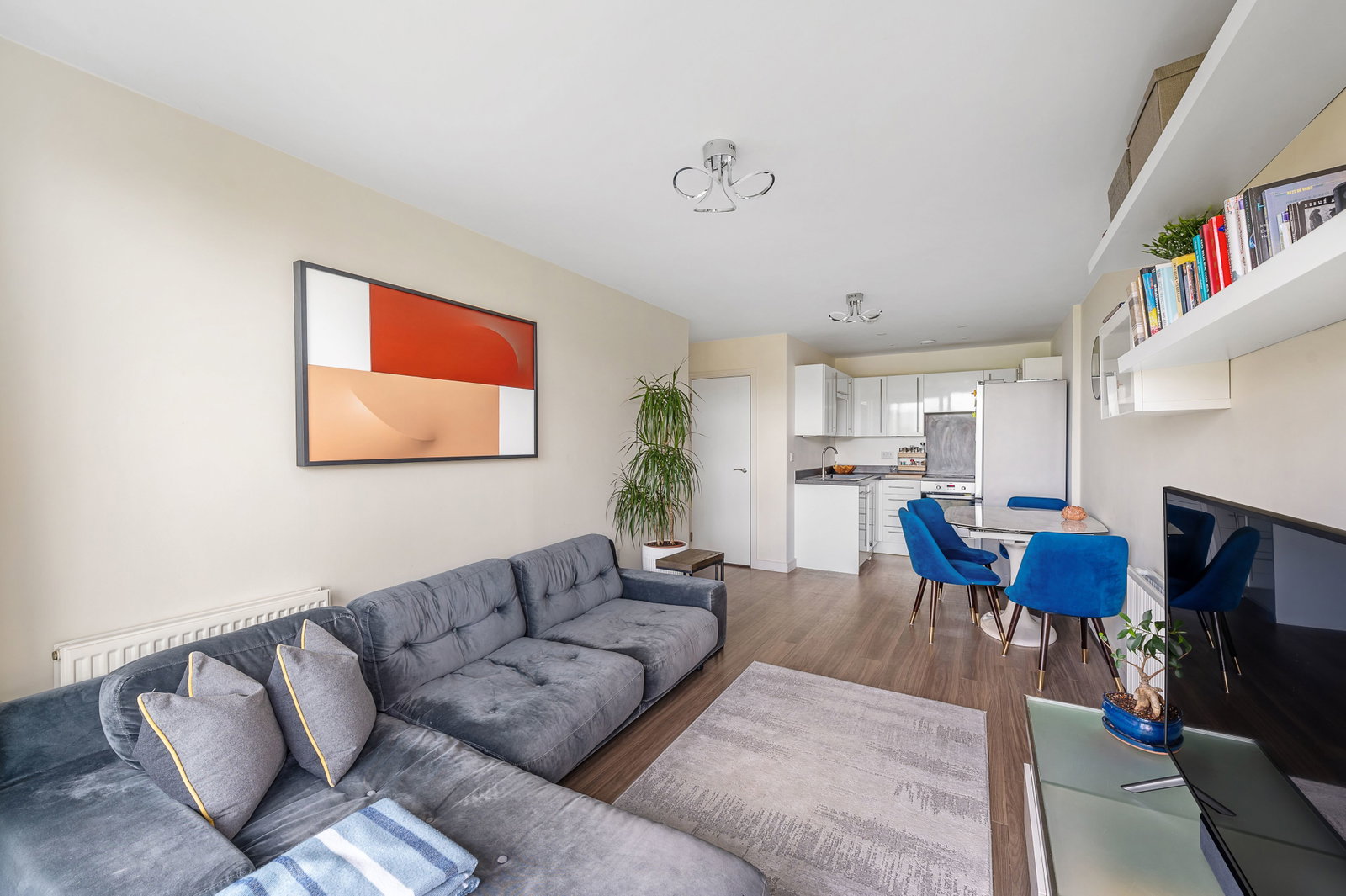 Flat for sale in Croydon, Whitestone Way, Croydon, CR0, 646 m²