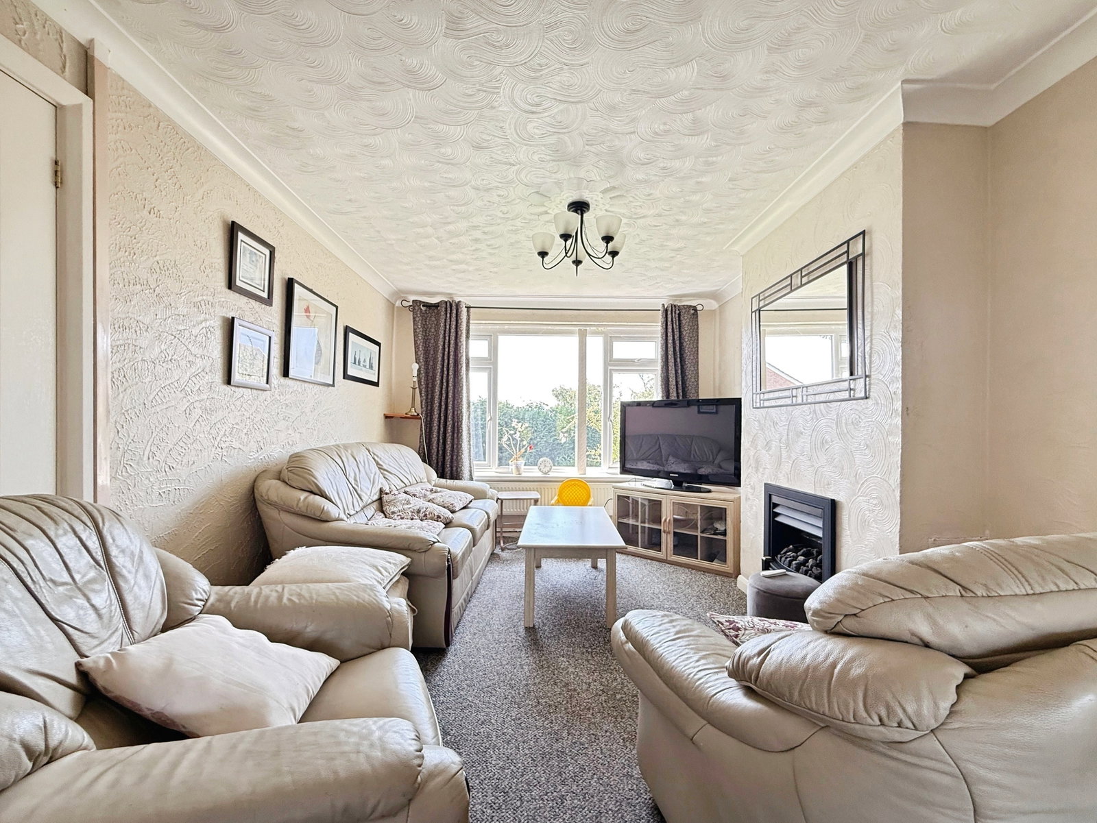 Semi Detached House in Swansea