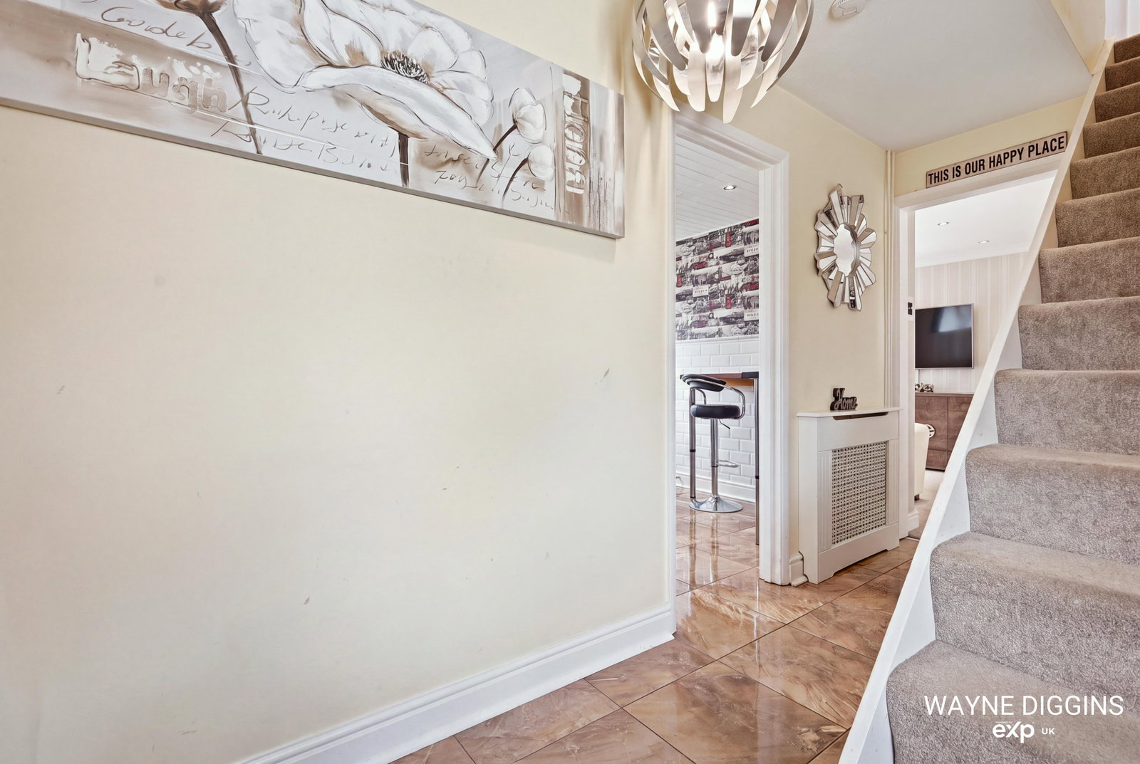 Semi Detached House in Grays