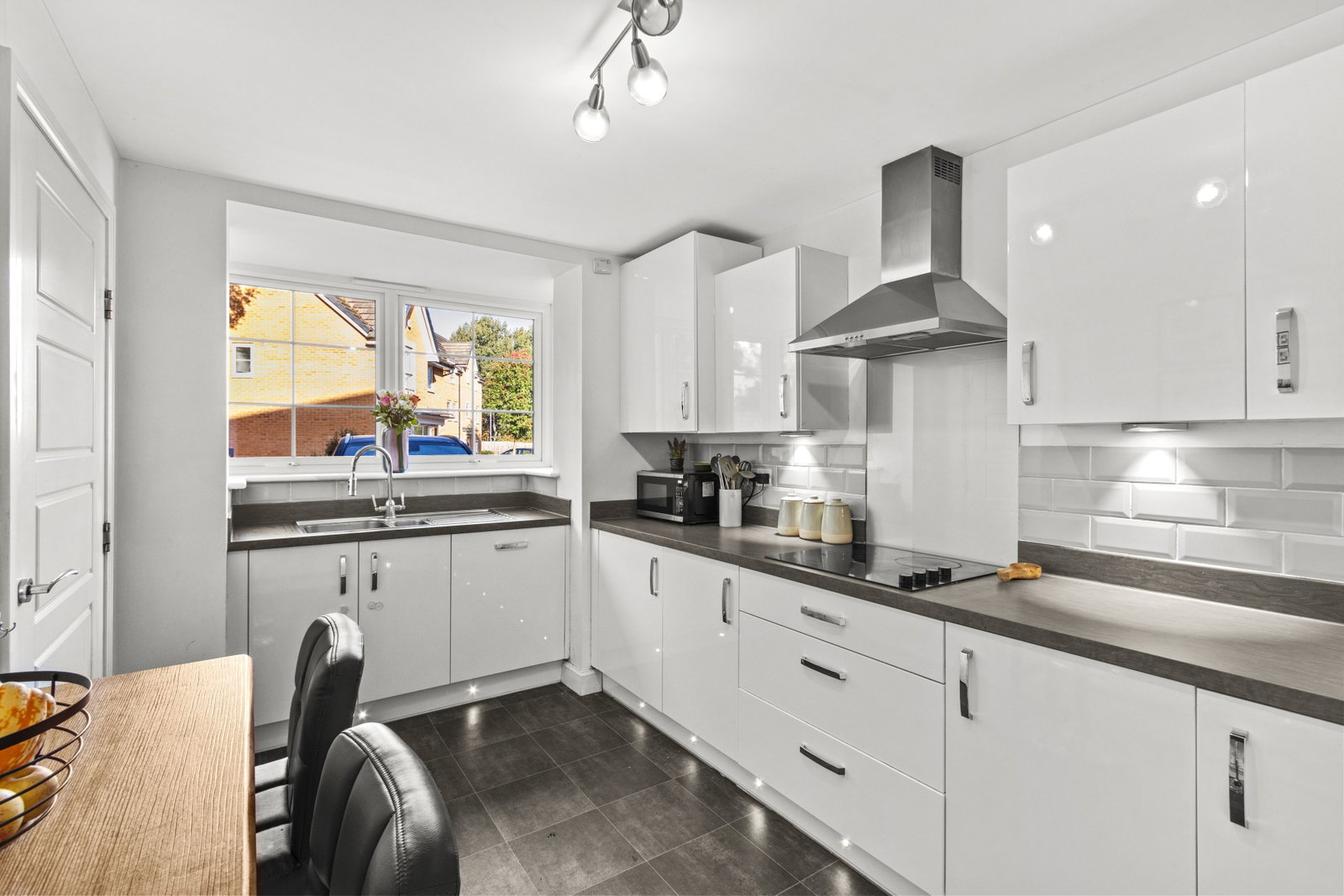 Semi Detached House for sale in Methley, Minett Court, Methley, LS26 9BF, 1224 m²