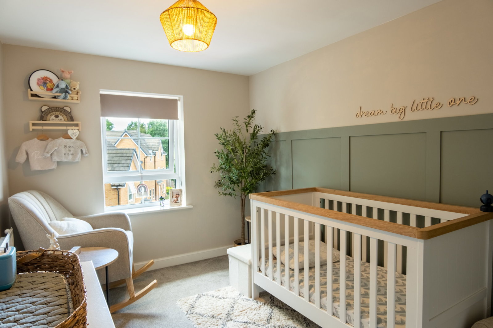 Semi Detached House for sale in Methley, Minett Court, Methley, LS26 9BF, 1224 m²