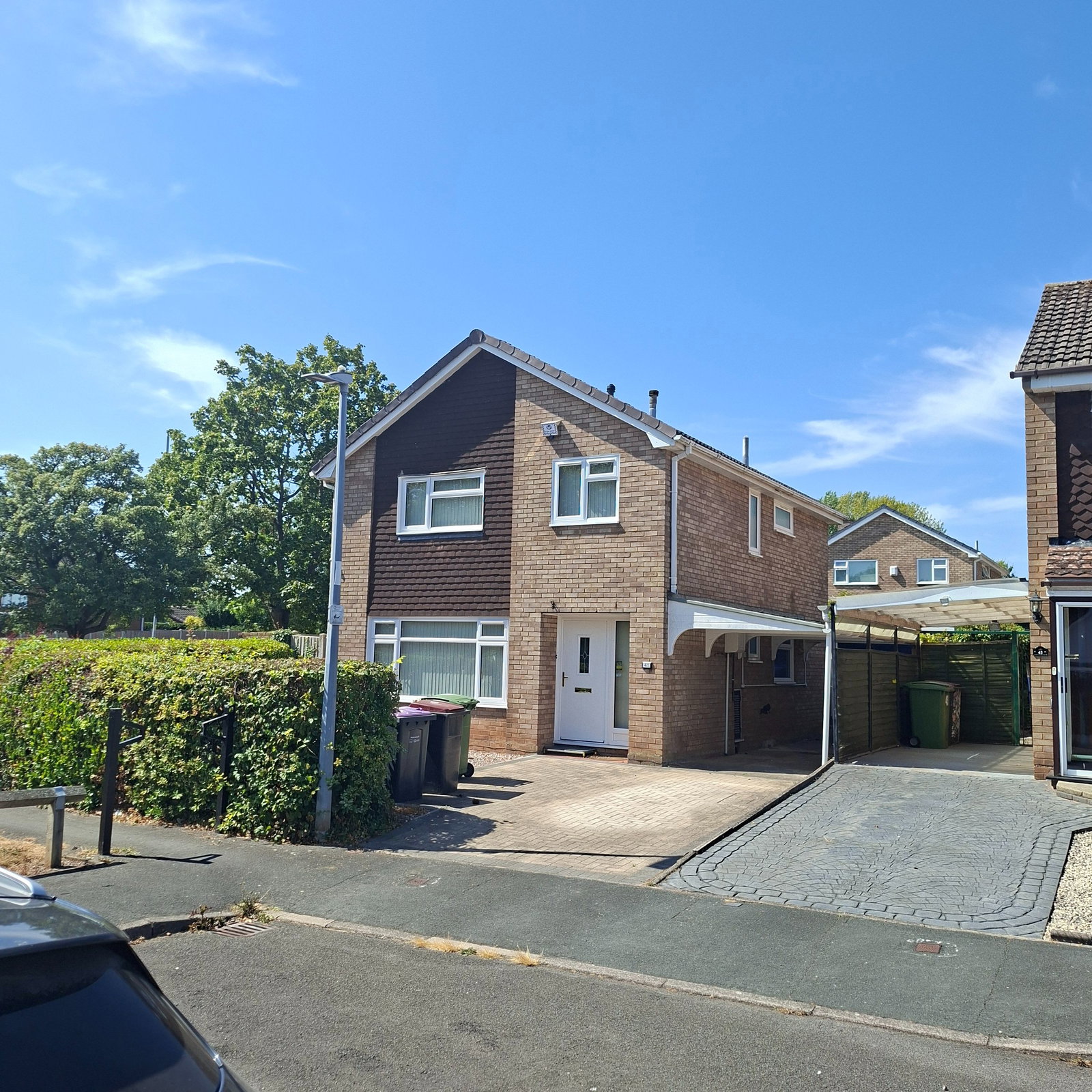 Detached House in Telford