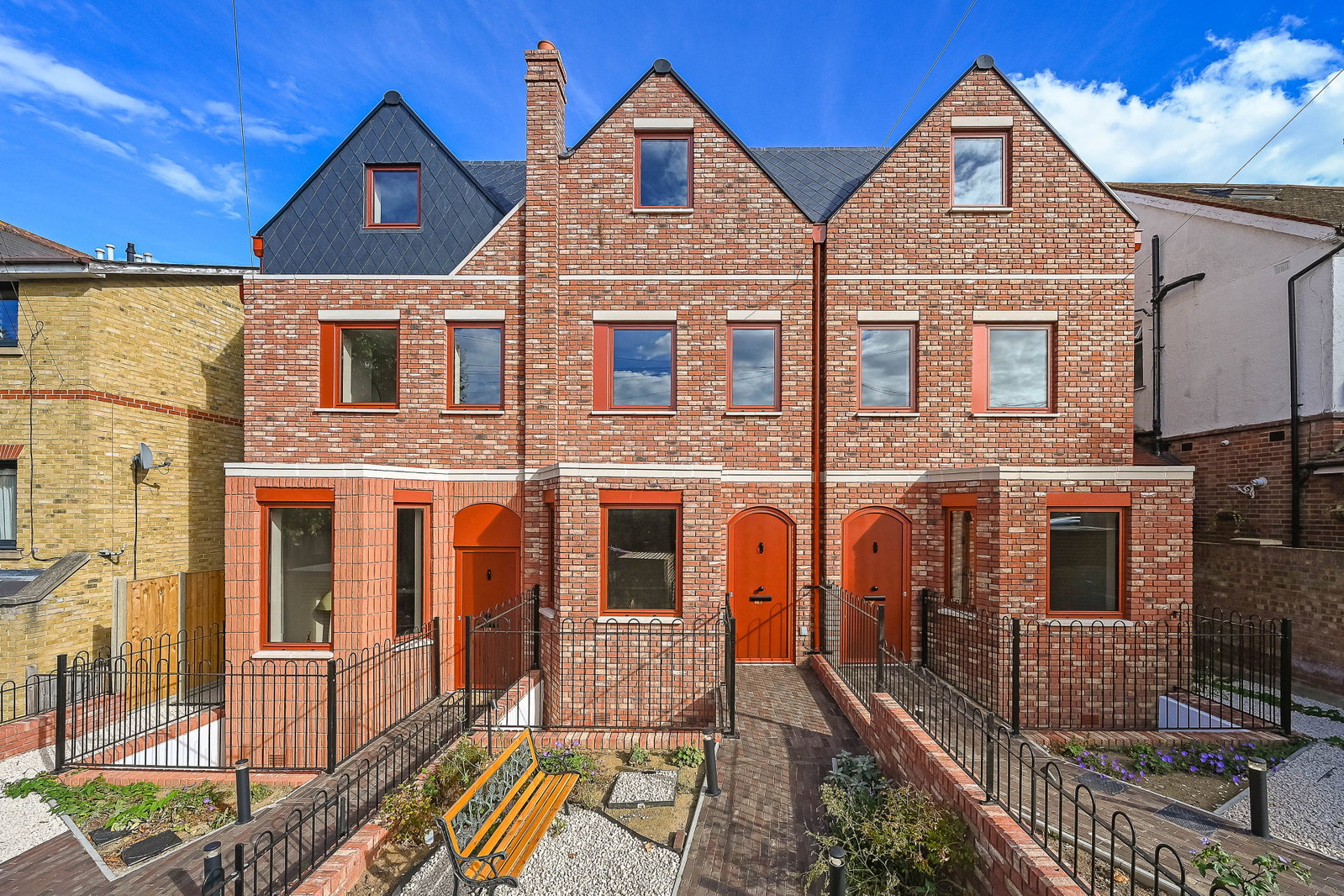 Terraced House for sale in London, Church Rise, Forest Hill, SE23, 2199 m²