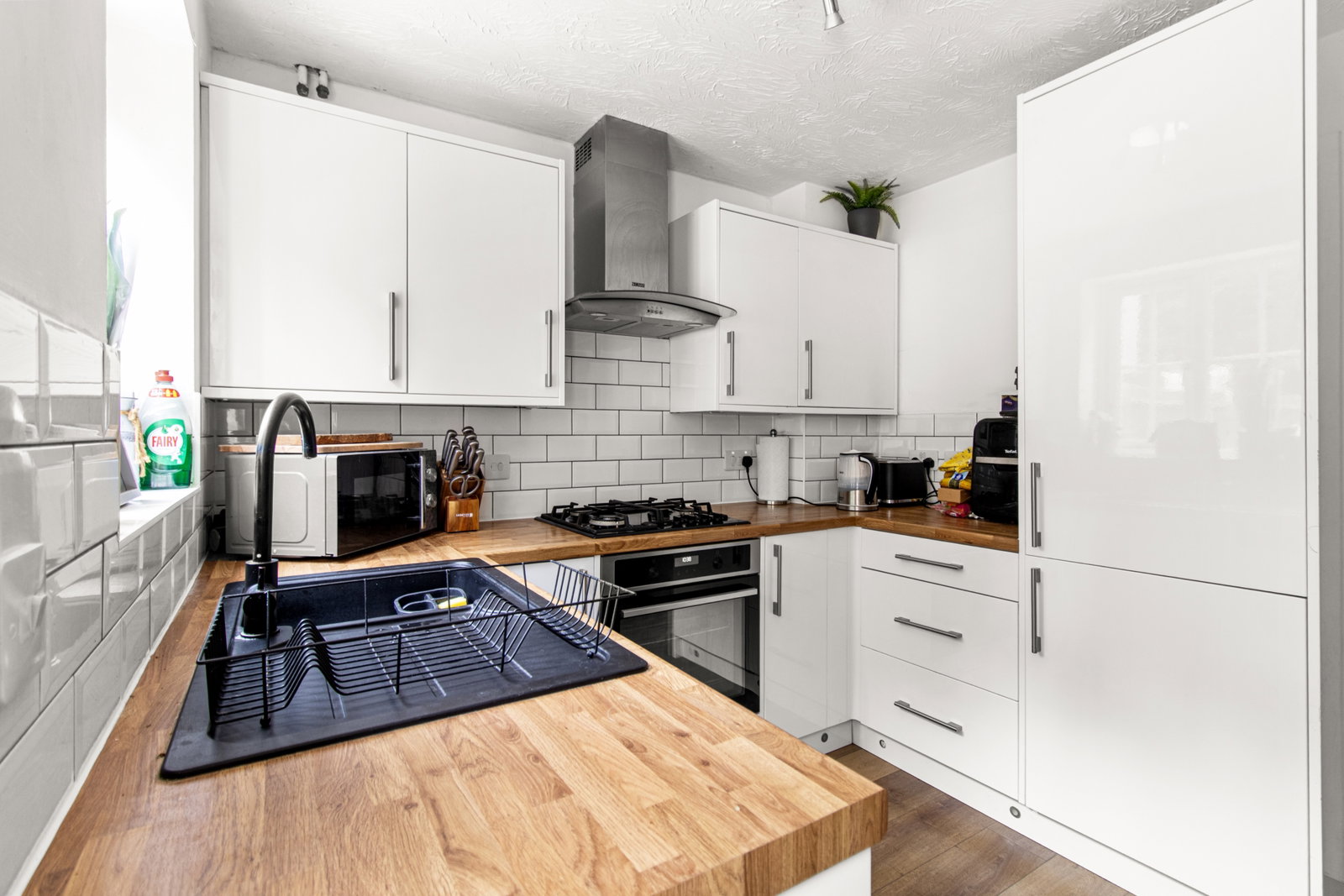 End Of Terrace House in Swindon 5