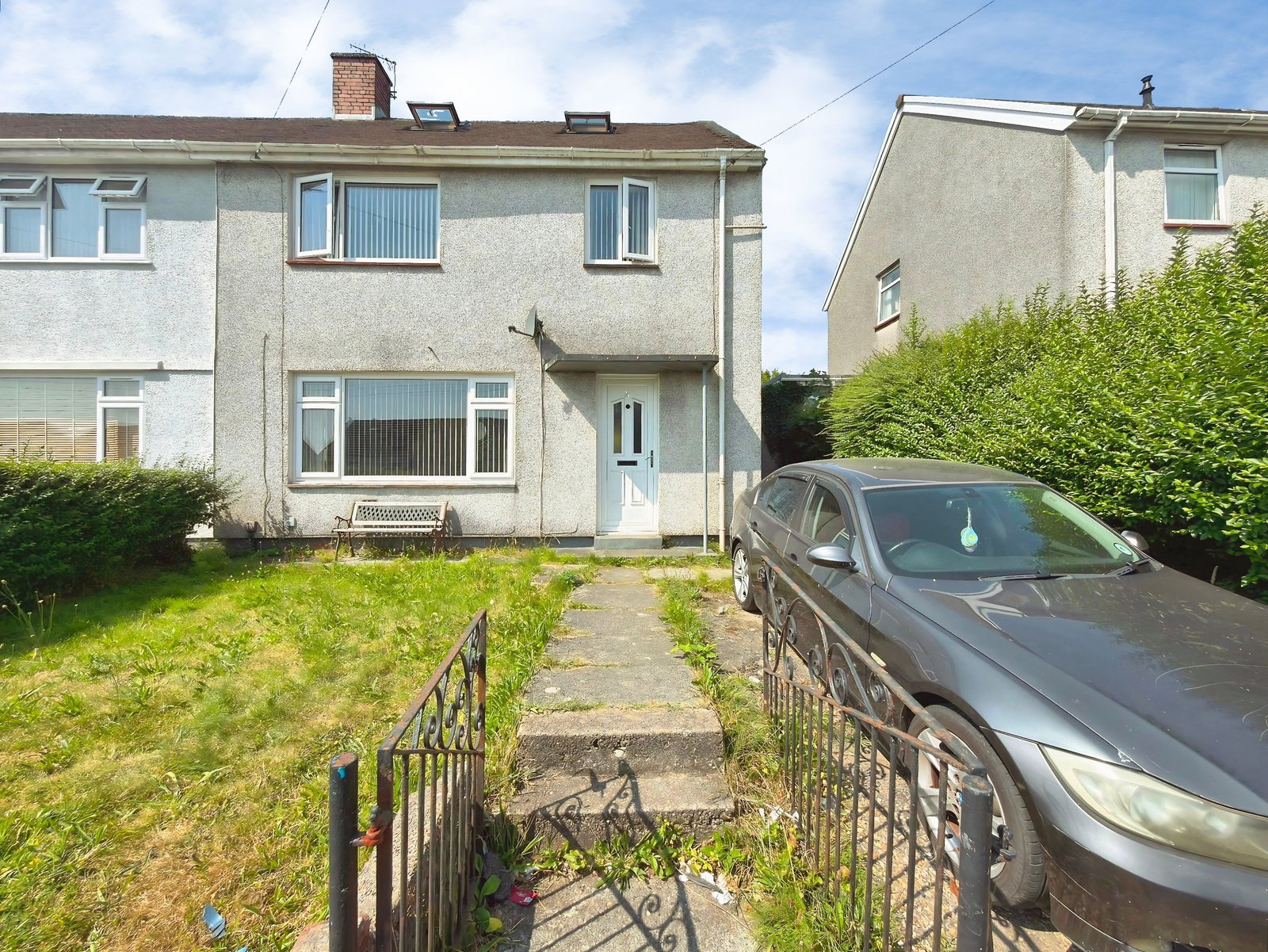 Semi Detached House in Swansea