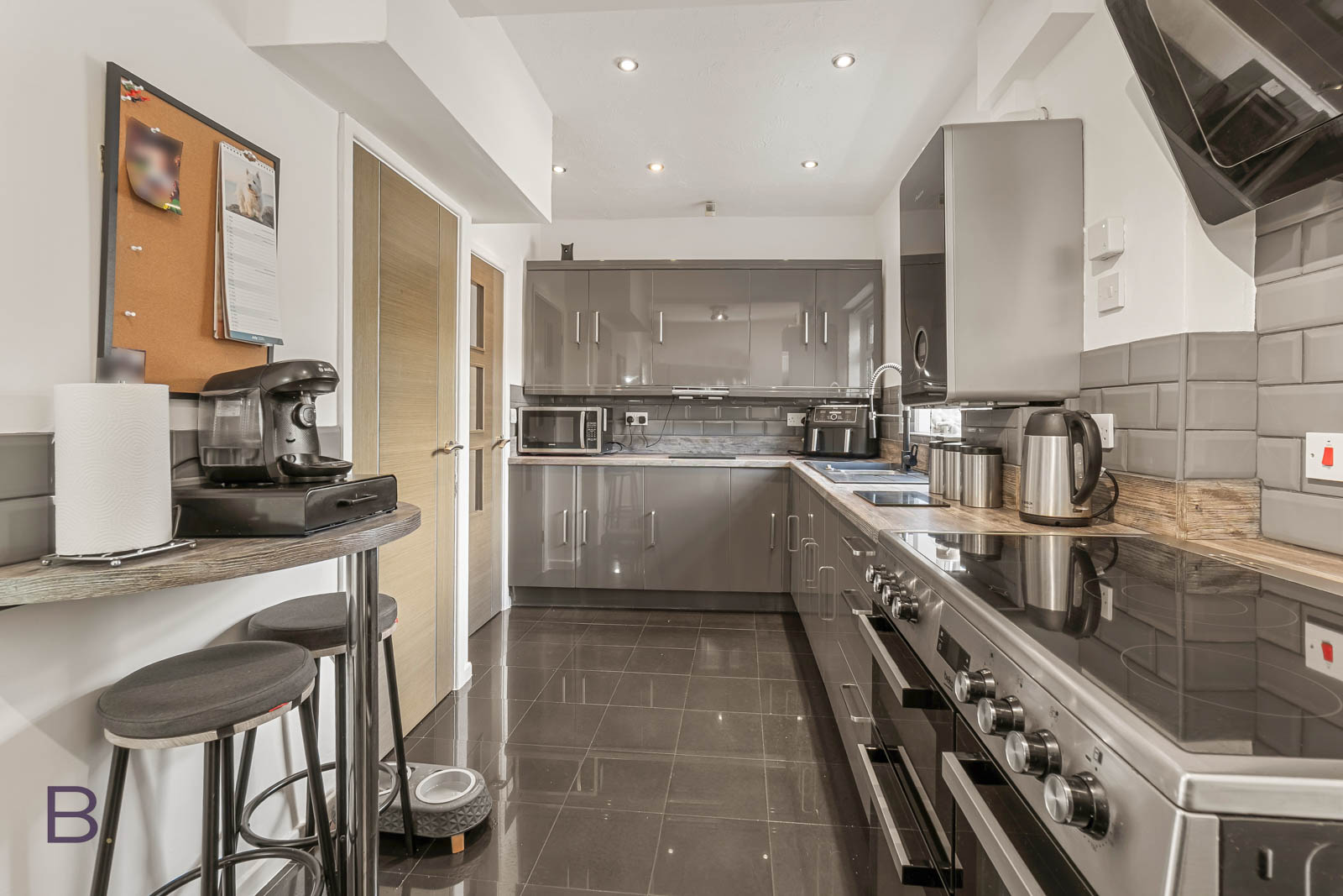 Semi Detached House in Bradford 3