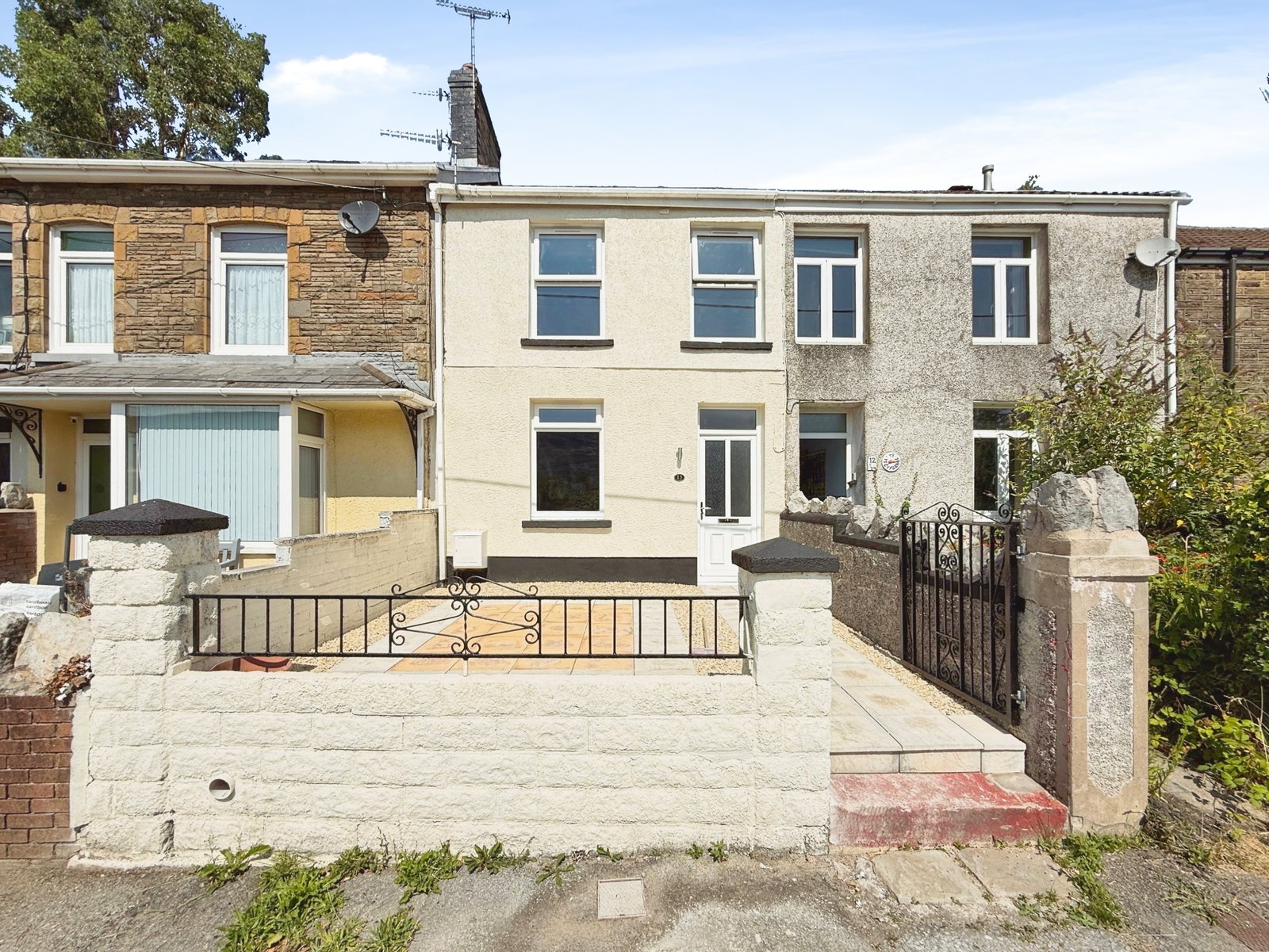 Terraced House in Swansea