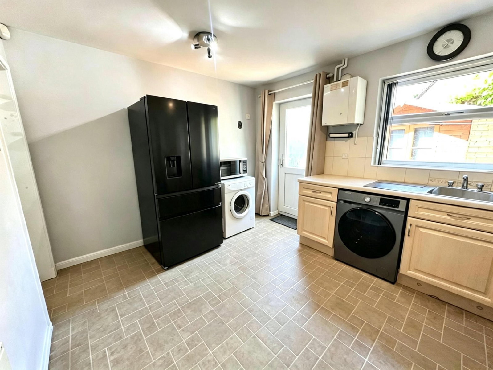 Semi Detached House for sale in Dudley, Steppingstone Street, Dudley, DY1 1SW