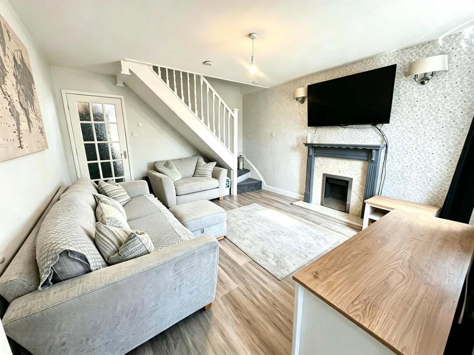 Semi Detached House in Dudley 3