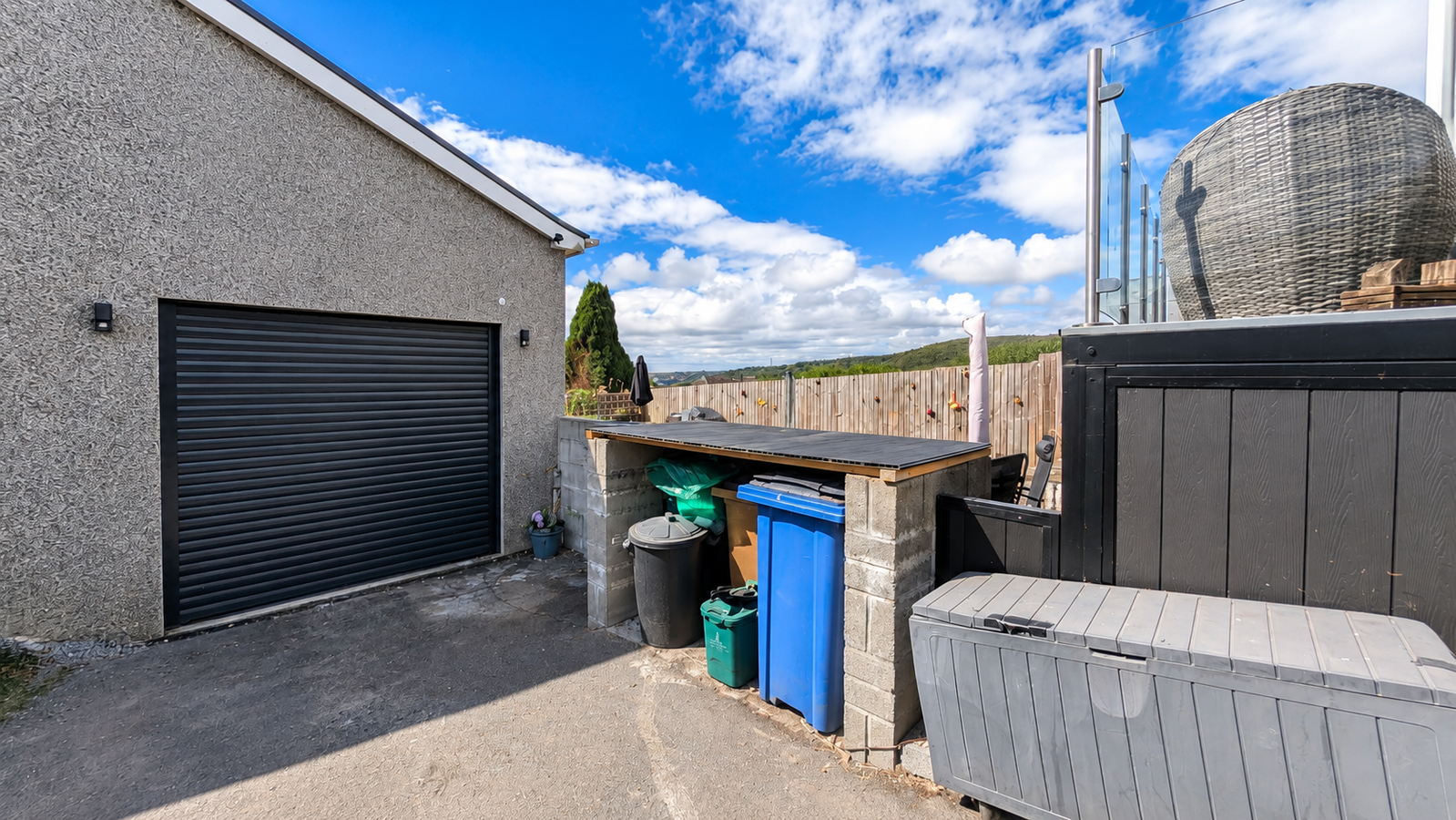 Semi Detached House in Swansea