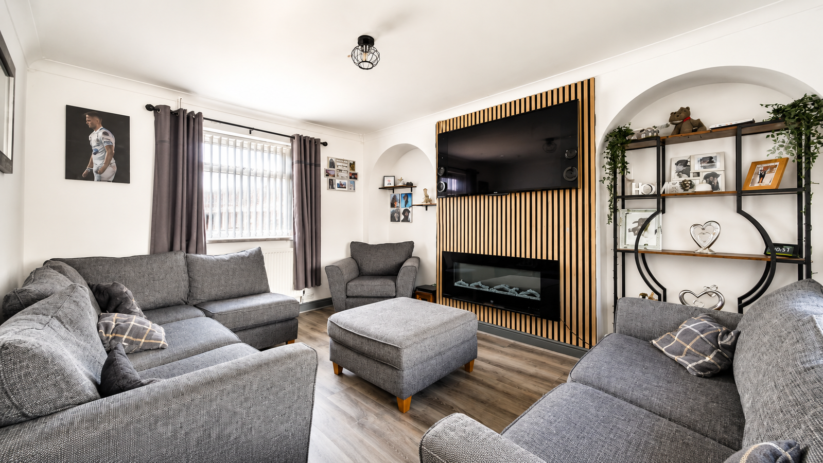 Semi Detached House in Swansea