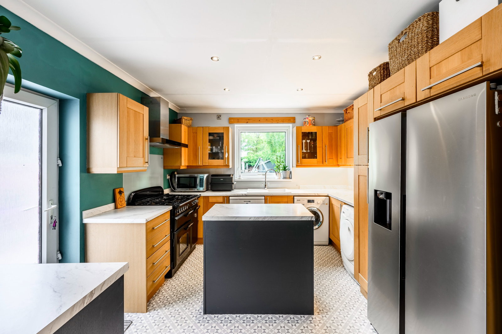 Semi Detached House for sale in Sutton Coldfield, Warden Road, Sutton Coldfield, B73 5SB