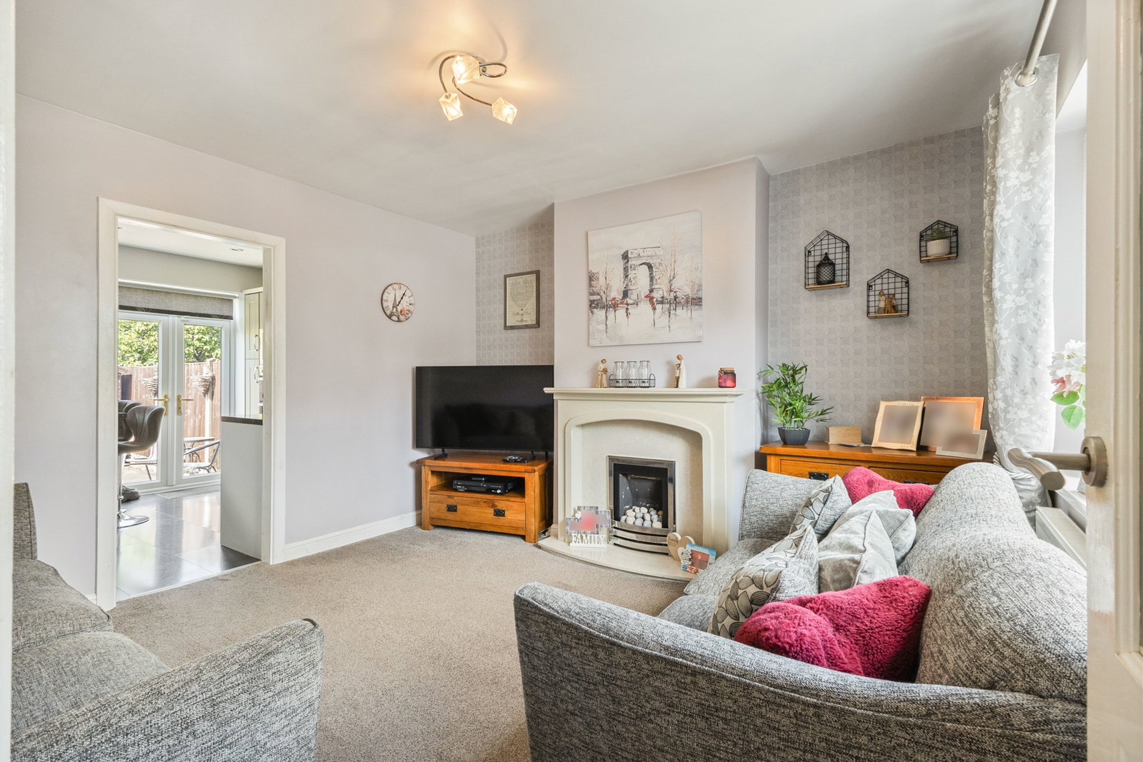 Semi Detached House for sale in Pontefract, Ashleigh Avenue, Pontefract, 1023 m²