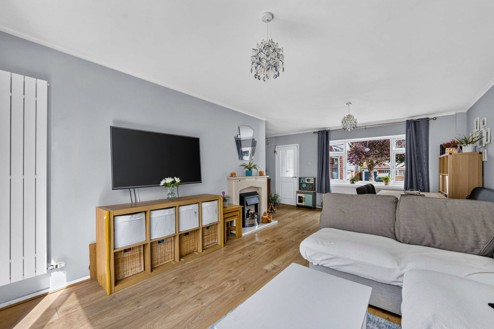 Semi Detached House for sale in Croydon, Falconwood Road, Croydon, CR0 9BB