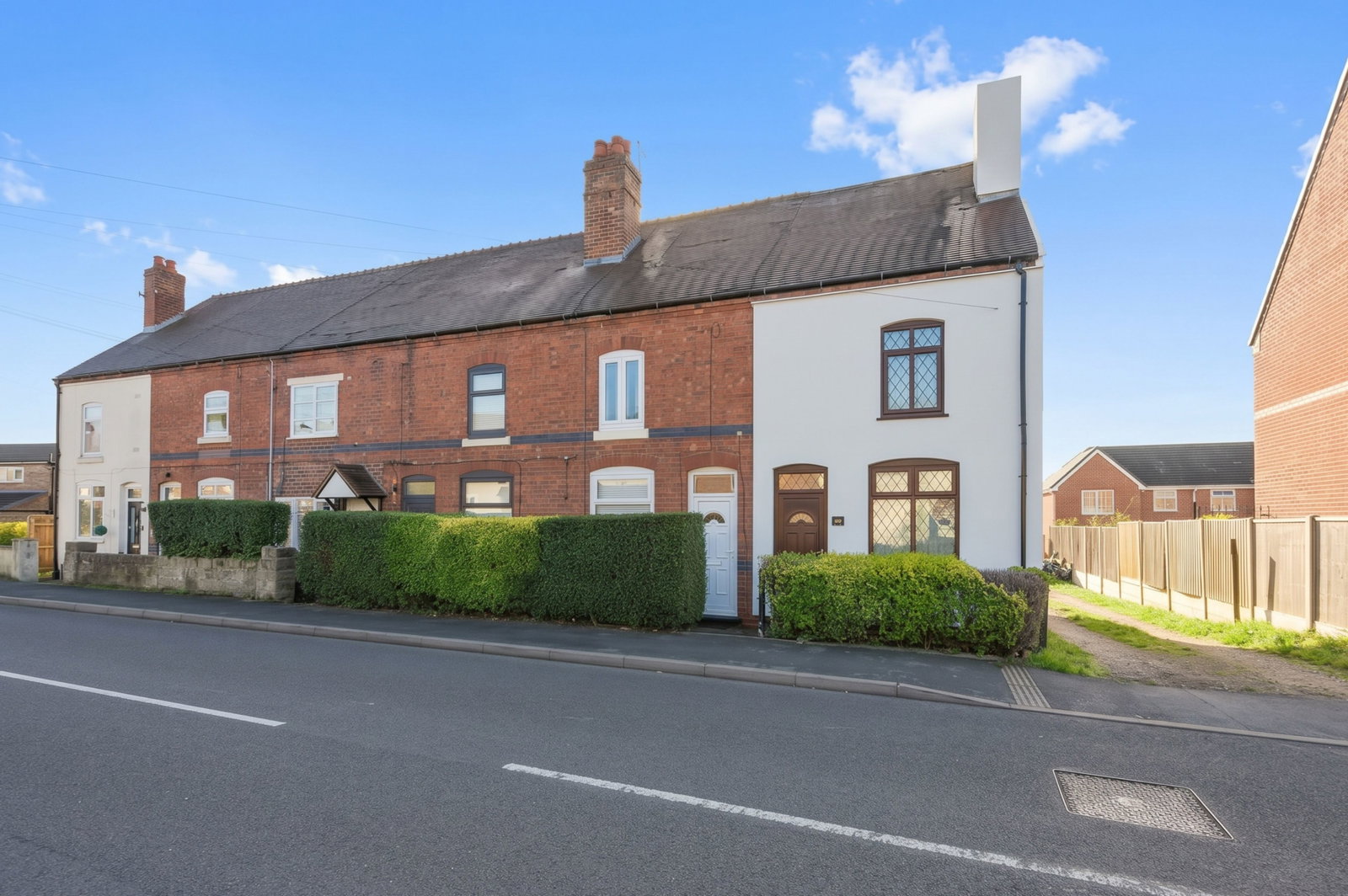 Terraced House for sale in Burntwood, Queen Street, Burntwood, 797 m²