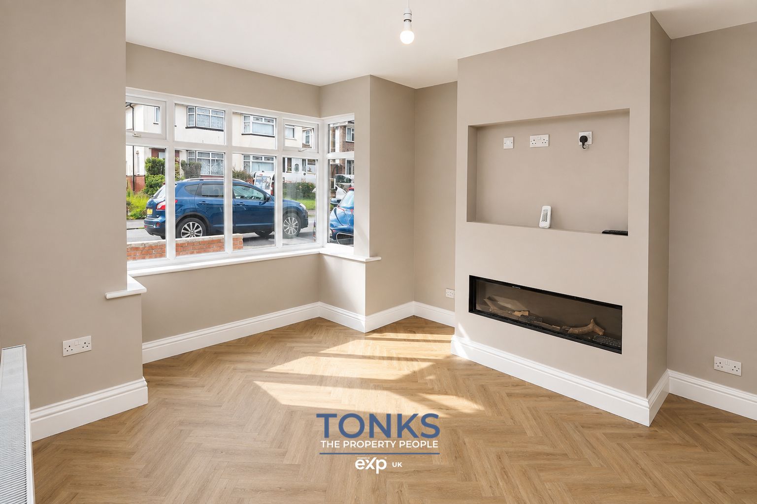 Semi Detached House in Dudley