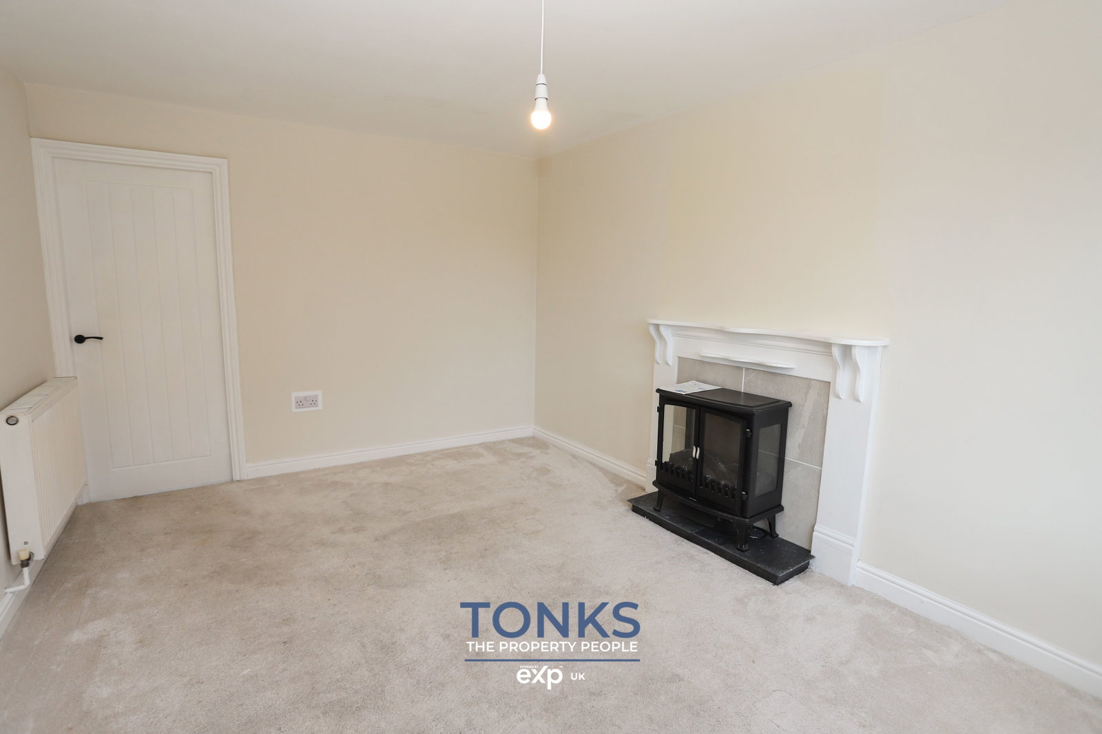 Semi Detached House in Dudley