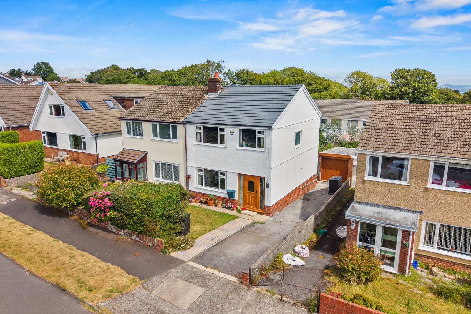 Semi Detached House in Swansea