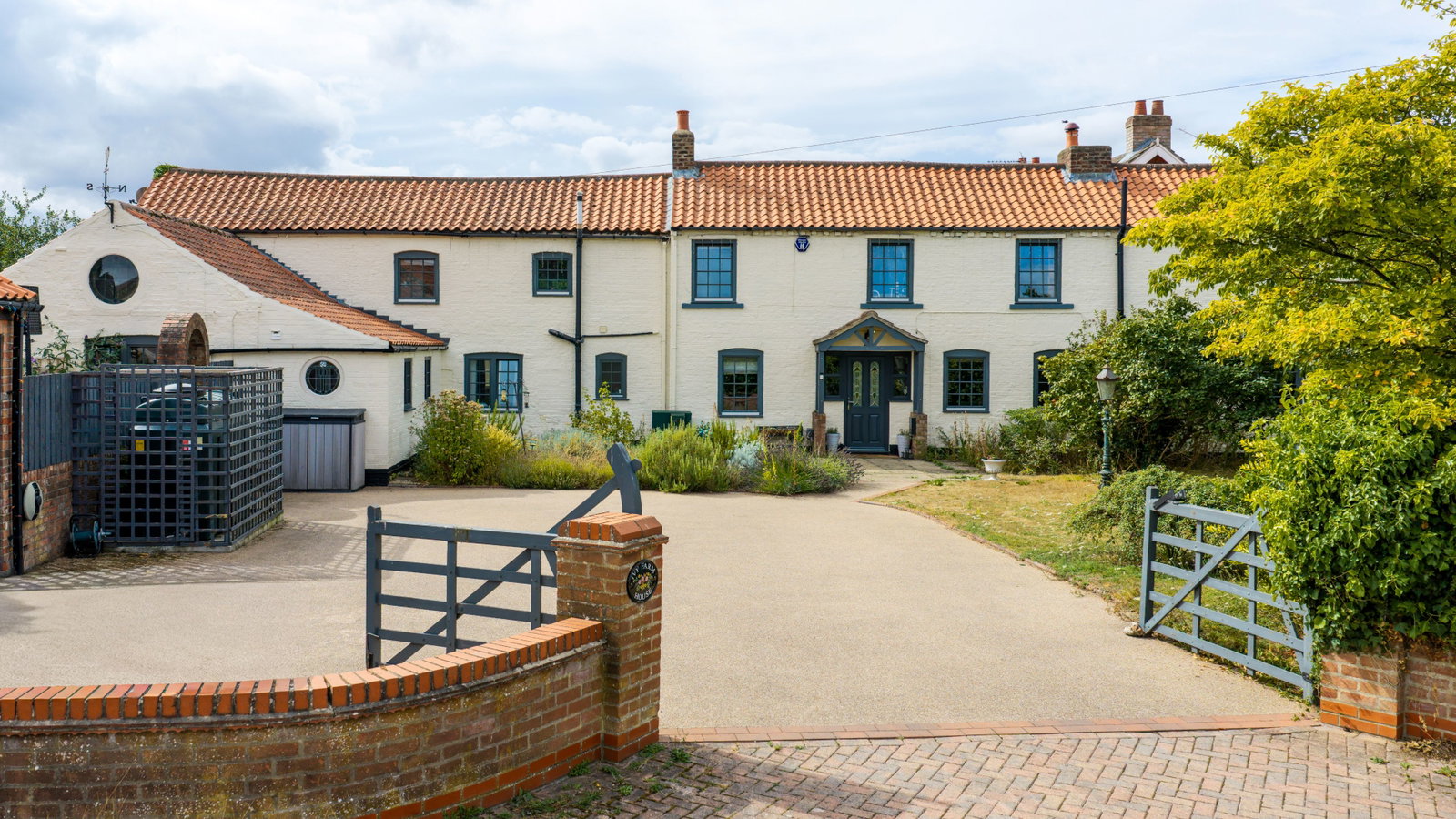 Detached House in York