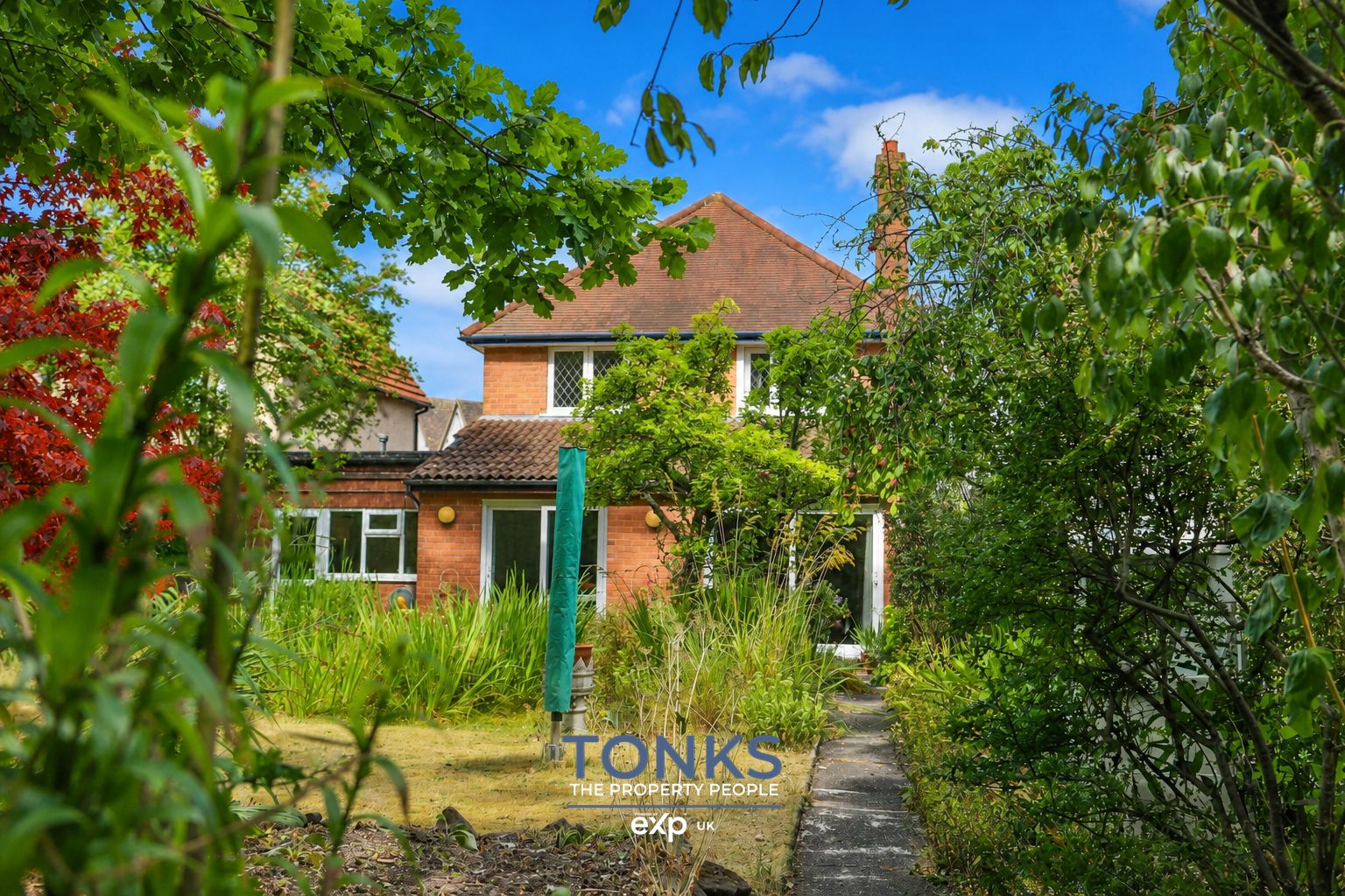 Detached House in Birmingham 2